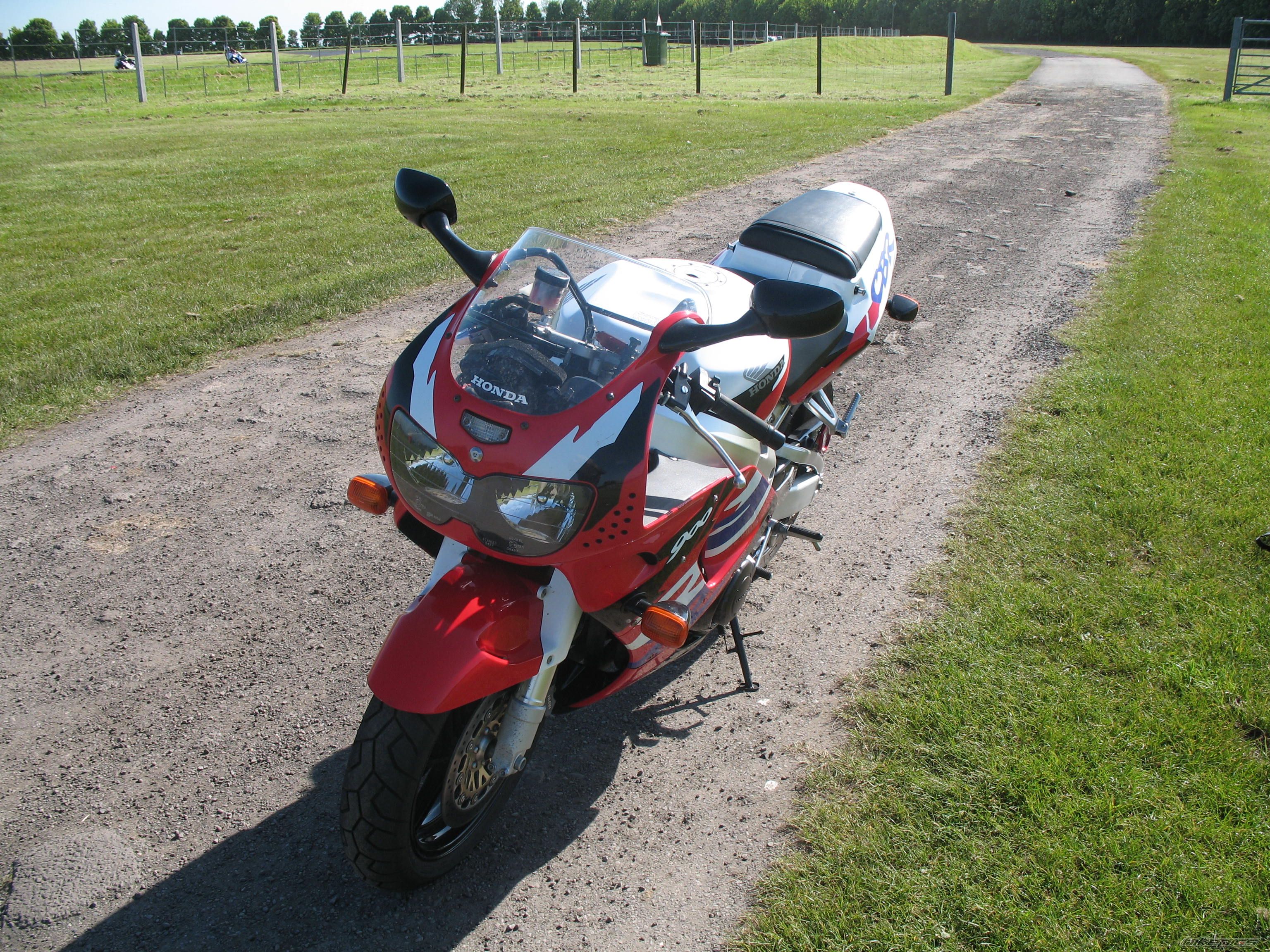 1997 HONDA CBR 900 | Picture 754473 motorcycle photo