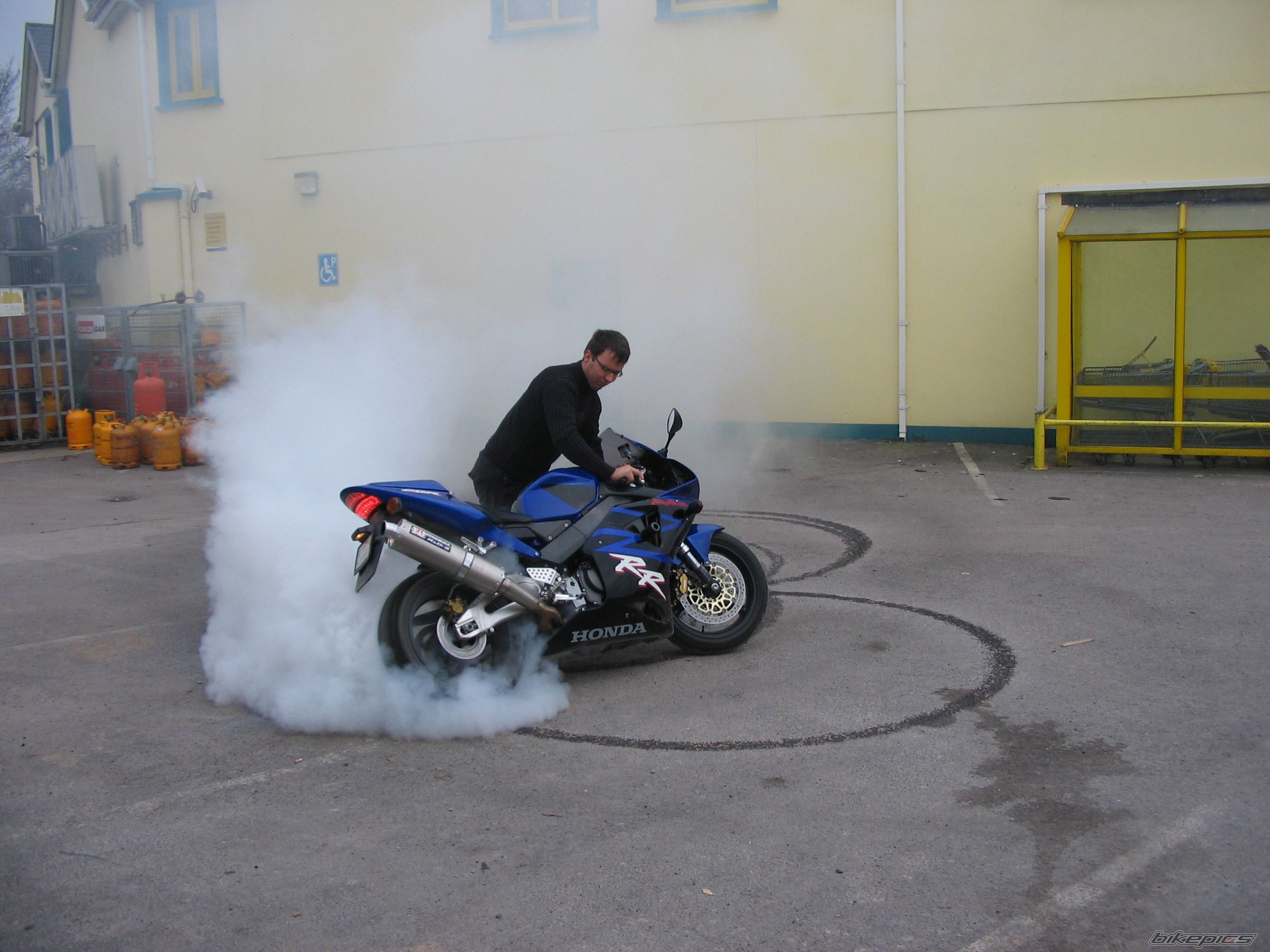 2003 HONDA CBR 900 | Picture 755539 motorcycle photo