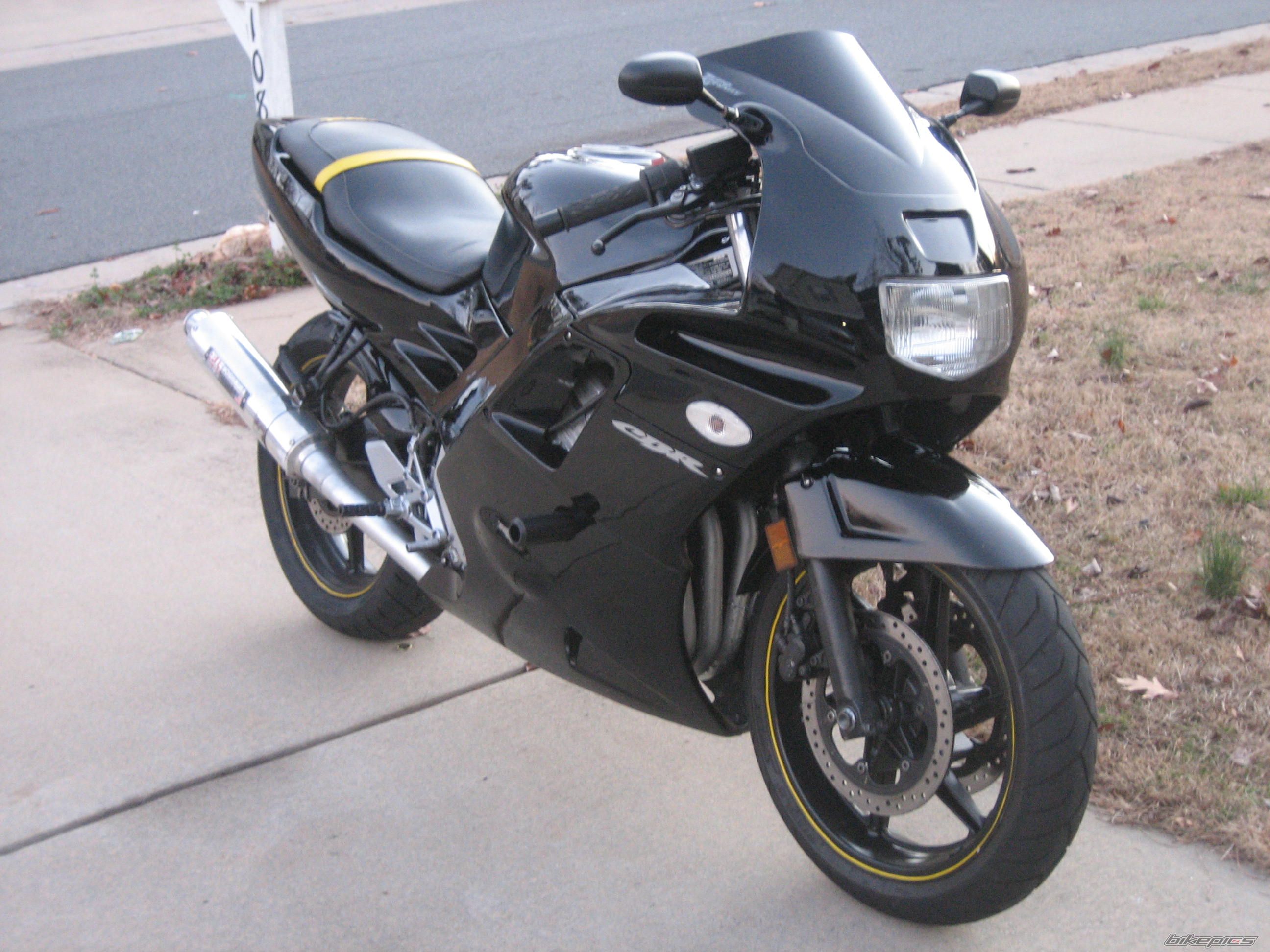 1992 HONDA CBR 600 | Picture 756472 motorcycle photo