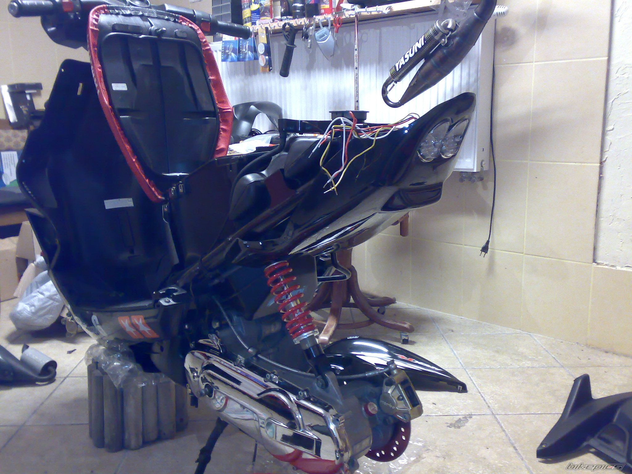 2005 YAMAHA AEROX 50 | Picture 758144 motorcycle photo