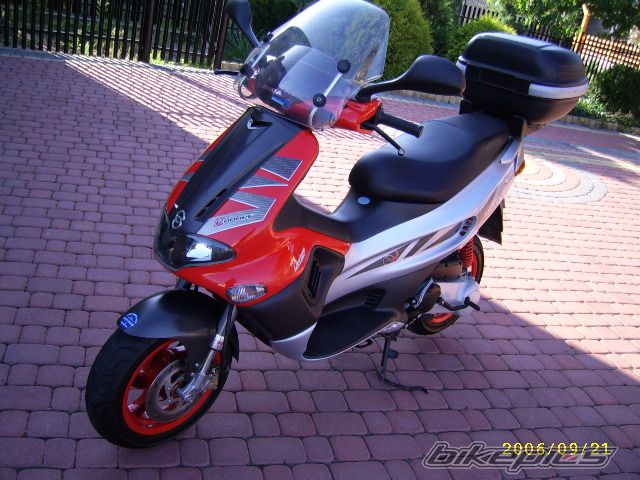 2004 GILERA RUNNER 50 | Picture 758484 motorcycle photo