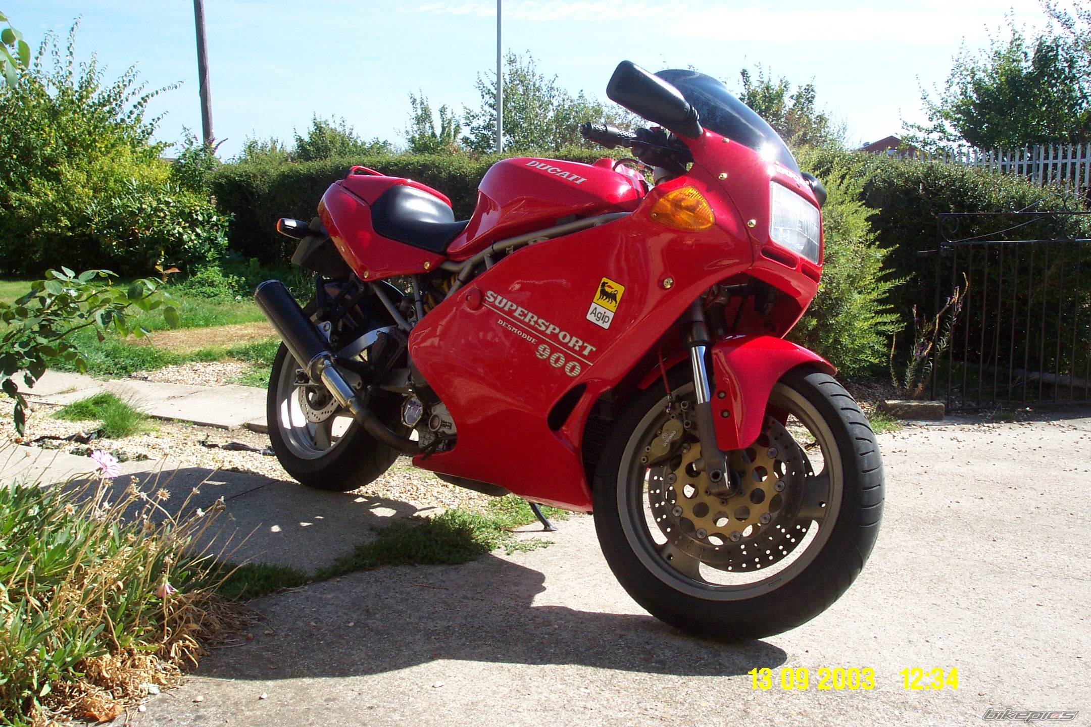 1995 DUCATI 900 SS | Picture 76186 motorcycle photo
