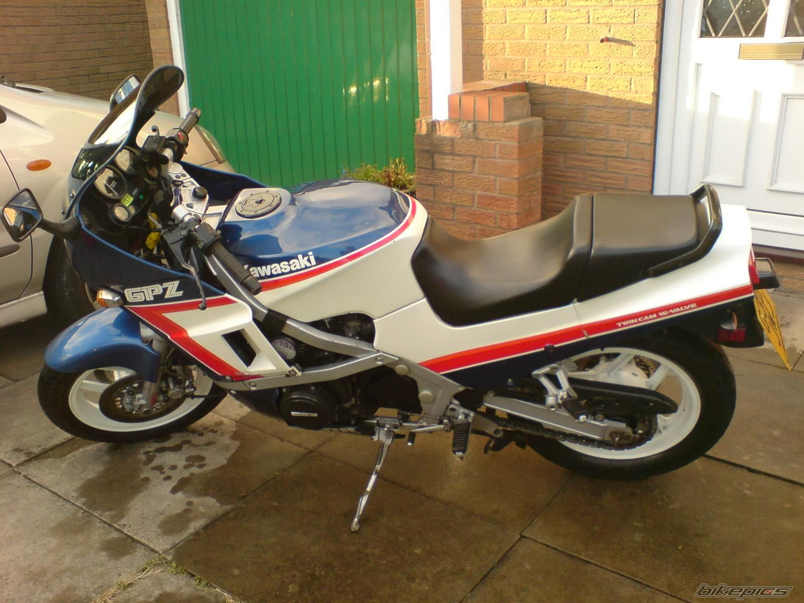 1989 KAWASAKI GPZ 600 | Picture 763081 motorcycle photo