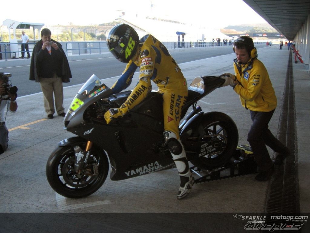 2007 YAMAHA YZR M1 | Picture 763193 motorcycle photo