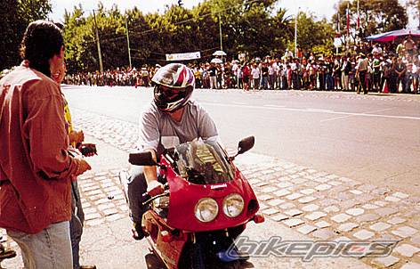 1995 KAWASAKI ZX 7R | Picture 7635 motorcycle photo