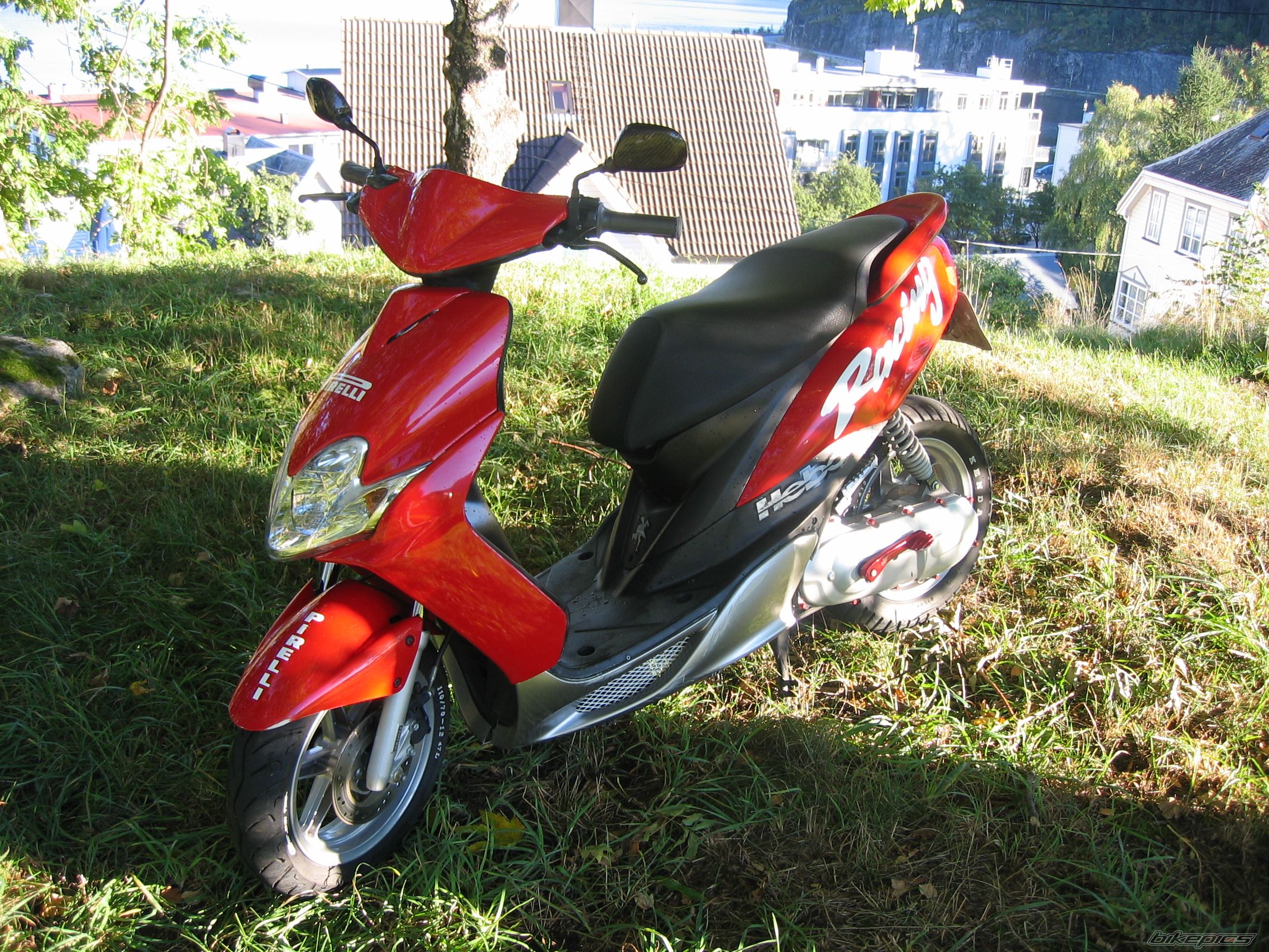 2004 YAMAHA JOG R CS 50 | Picture 763652 motorcycle photo