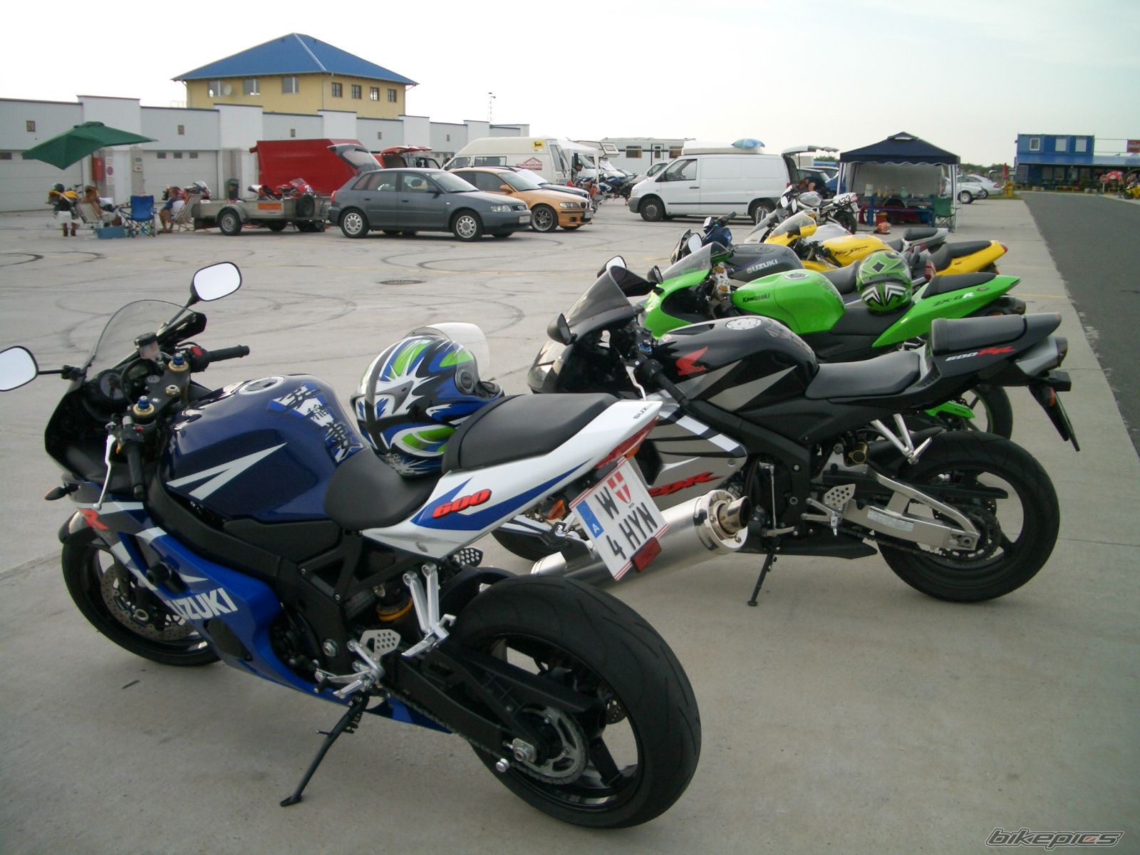 2004 SUZUKI GSX R 600 | Picture 764849 motorcycle photo