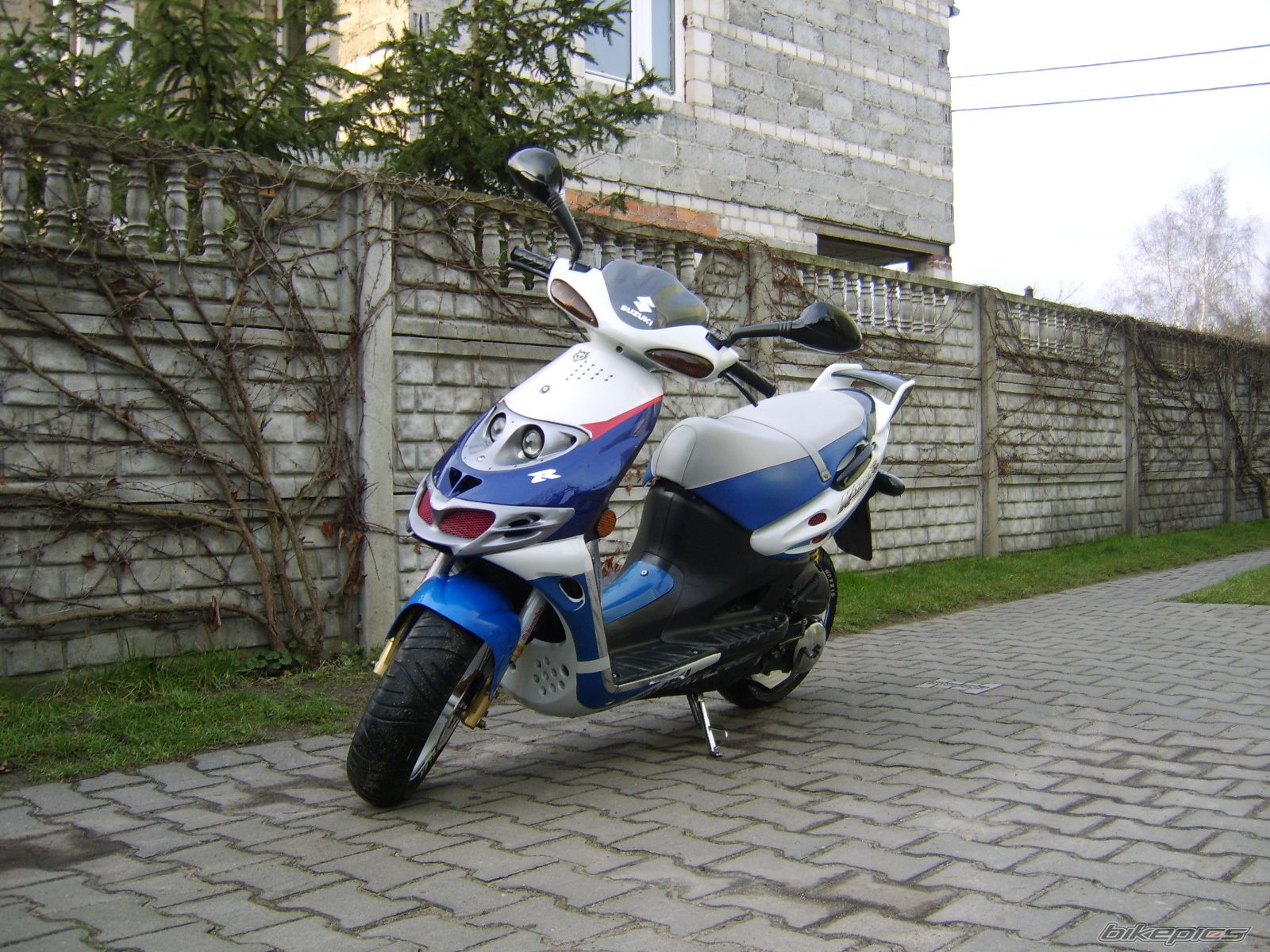 1999 SUZUKI KATANA R 50 | Picture 766471 motorcycle photo
