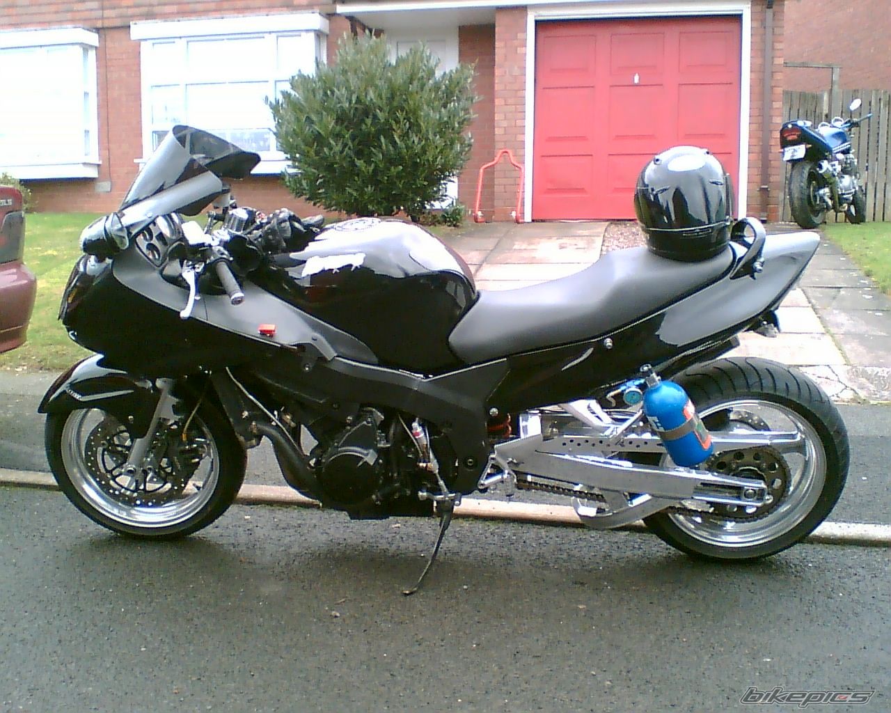 1998 HONDA CBR 1100 BLACKBIRD | Picture 772455 motorcycle photo