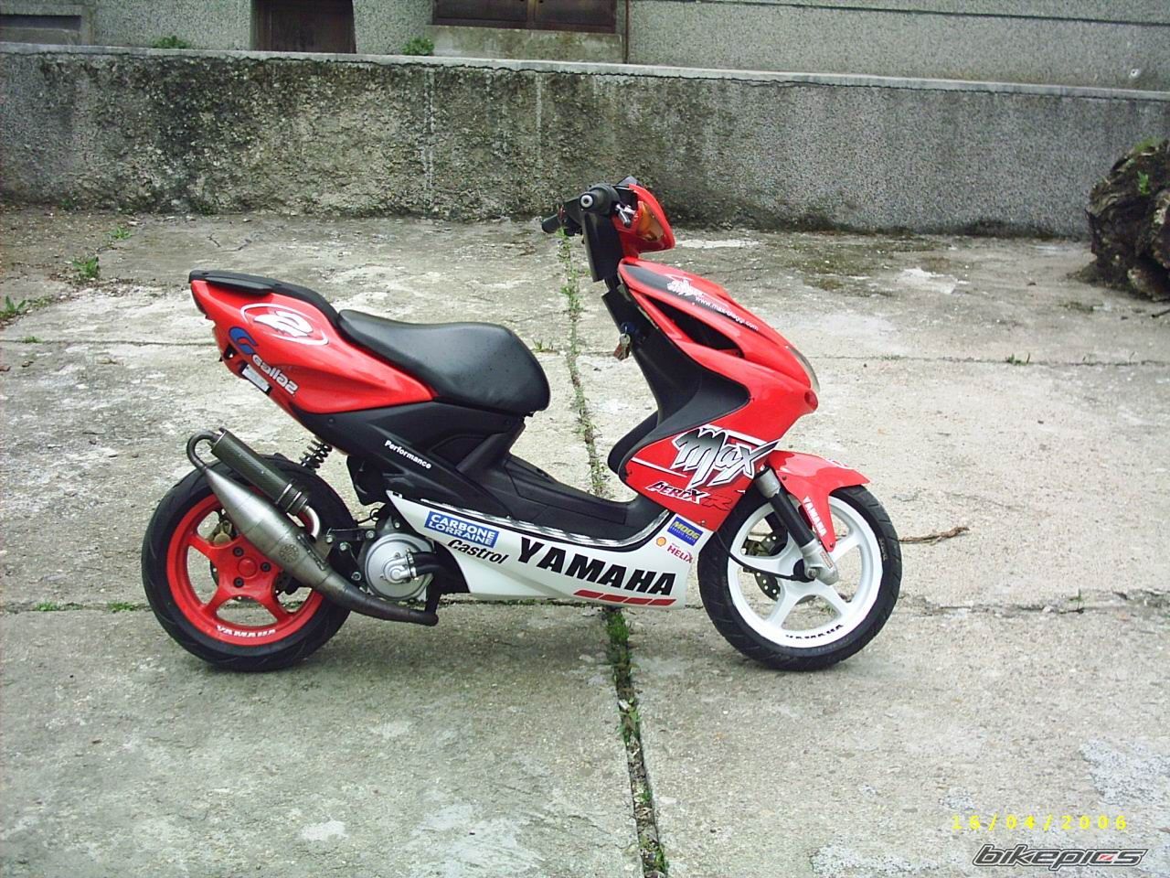 2004 YAMAHA AEROX 50 | Picture 774868 motorcycle photo