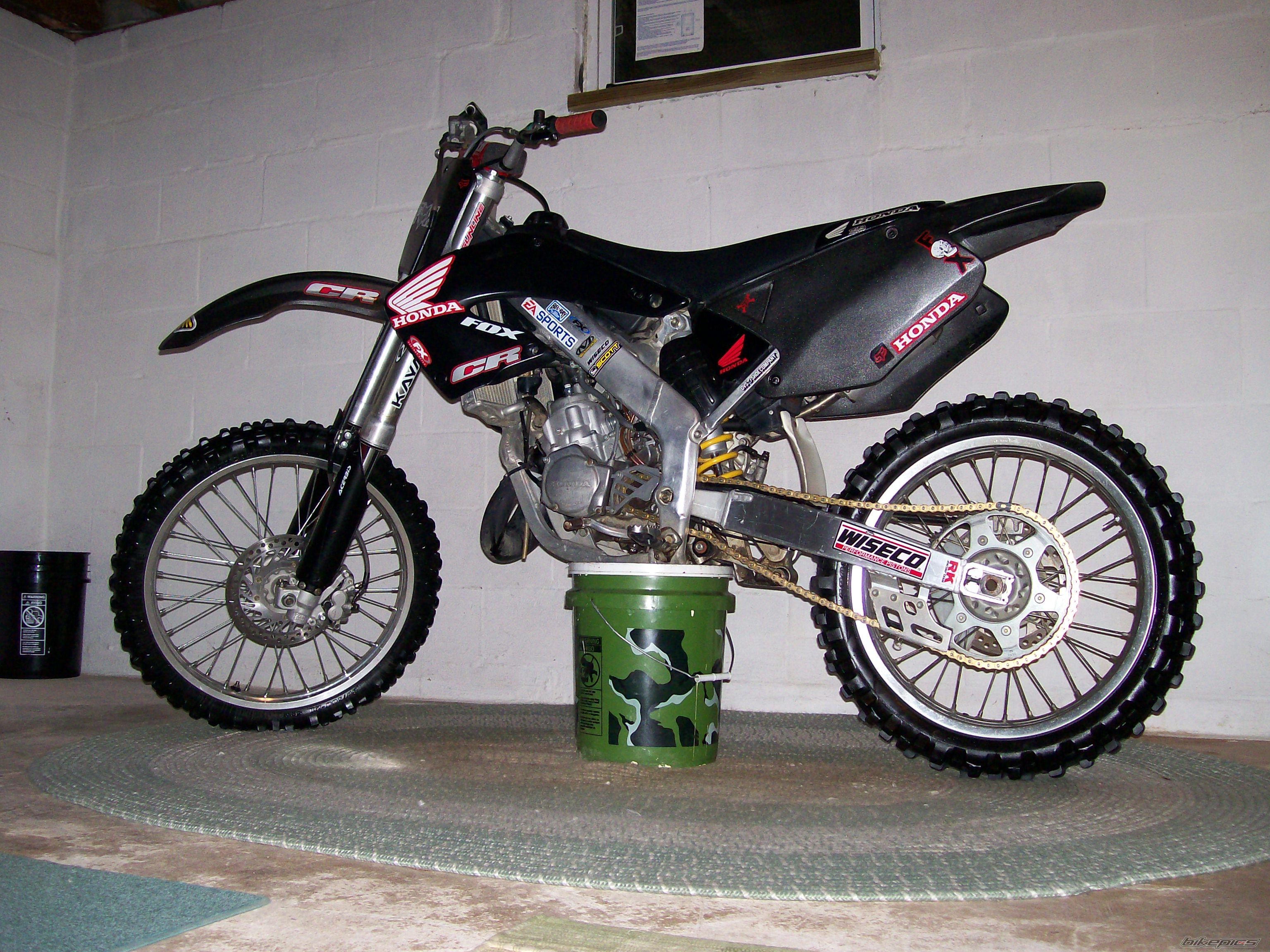 2001 HONDA CR 125 | Picture 776105 motorcycle photo