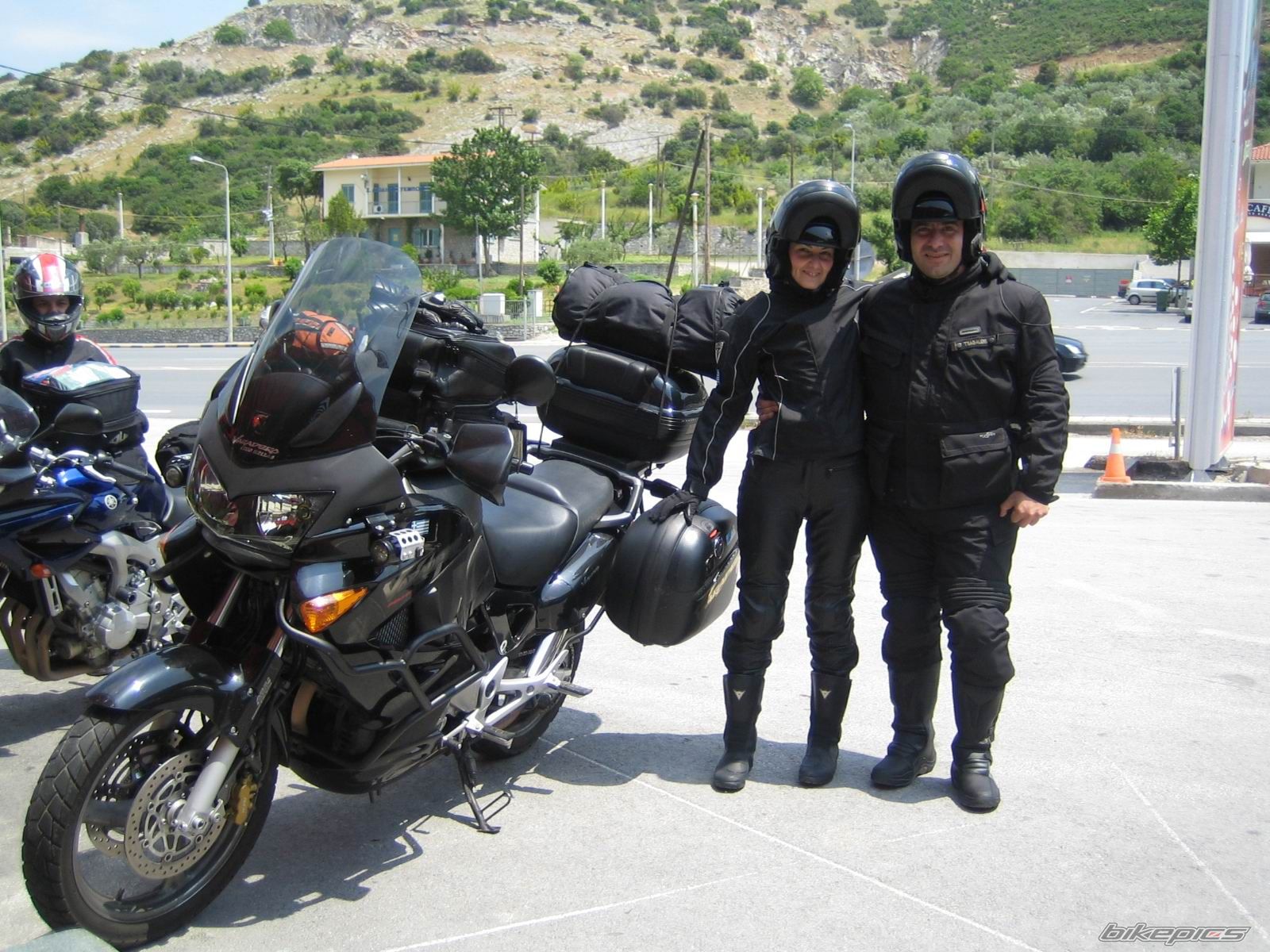 2005 HONDA VARADERO | Picture 776663 motorcycle photo