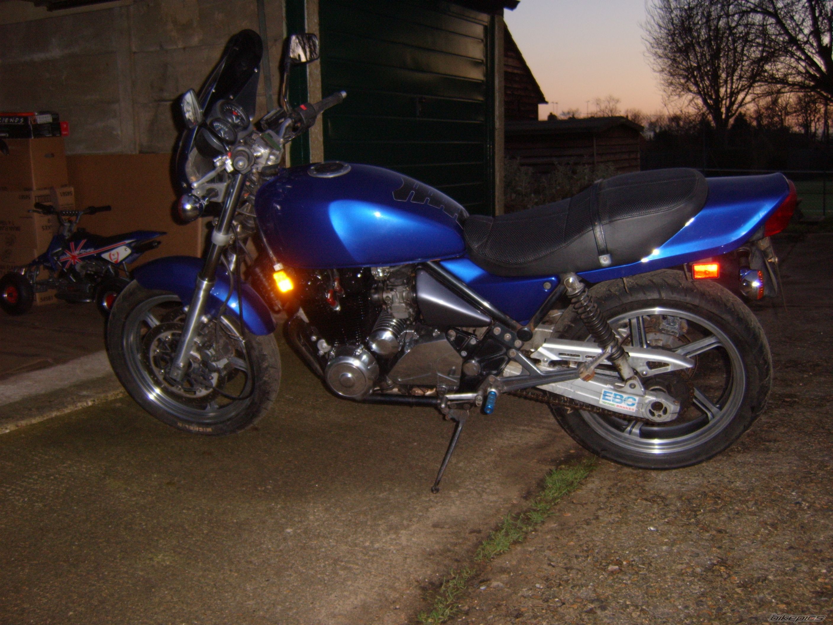 1990 KAWASAKI ZEPHYR 550 | Picture 780180 motorcycle photo