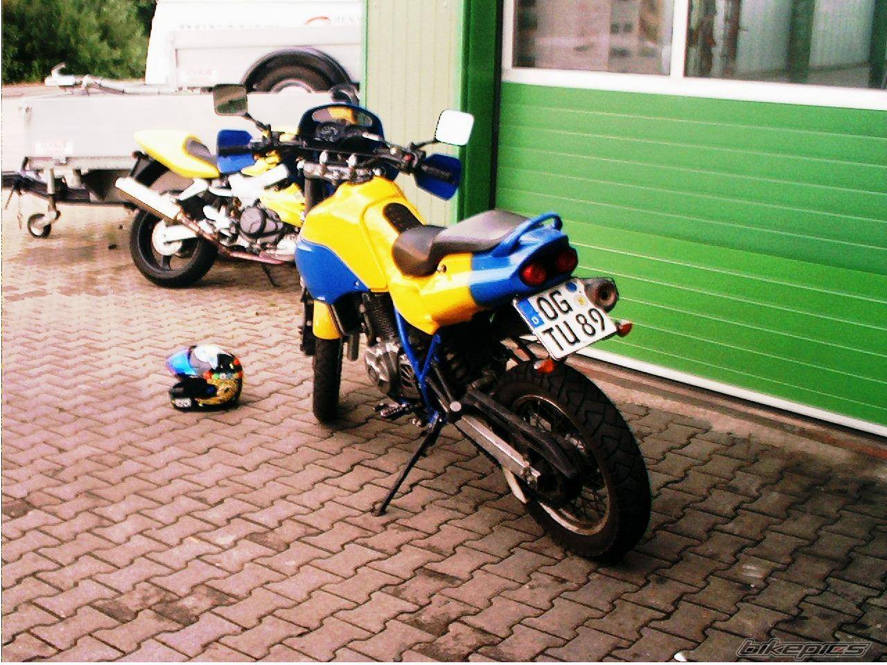 1992 SUZUKI DR 650 | Picture 7803 motorcycle photo