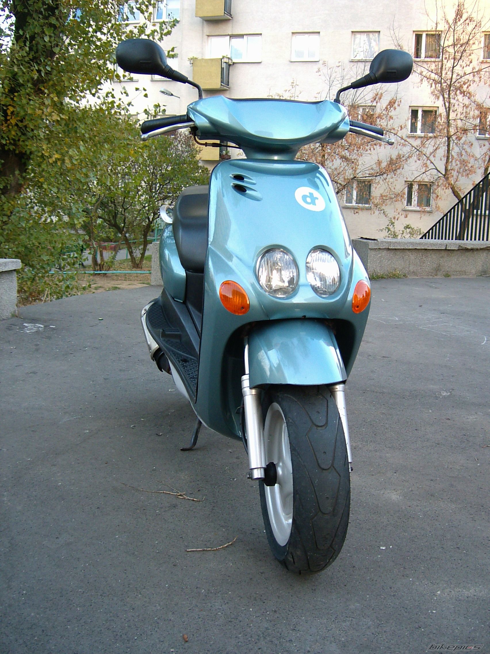2004 YAMAHA NEOS | Picture 782389 motorcycle photo