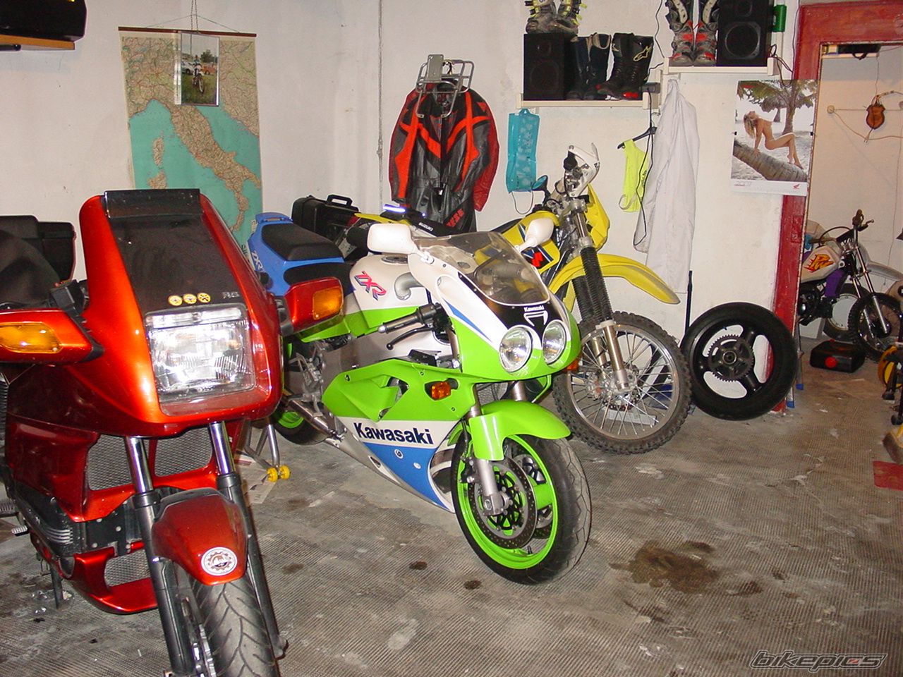 1991 KAWASAKI ZXR 750 | Picture 785538 motorcycle photo
