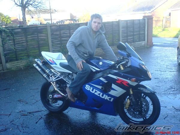 2004 SUZUKI GSX R 600 | Picture 786219 motorcycle photo