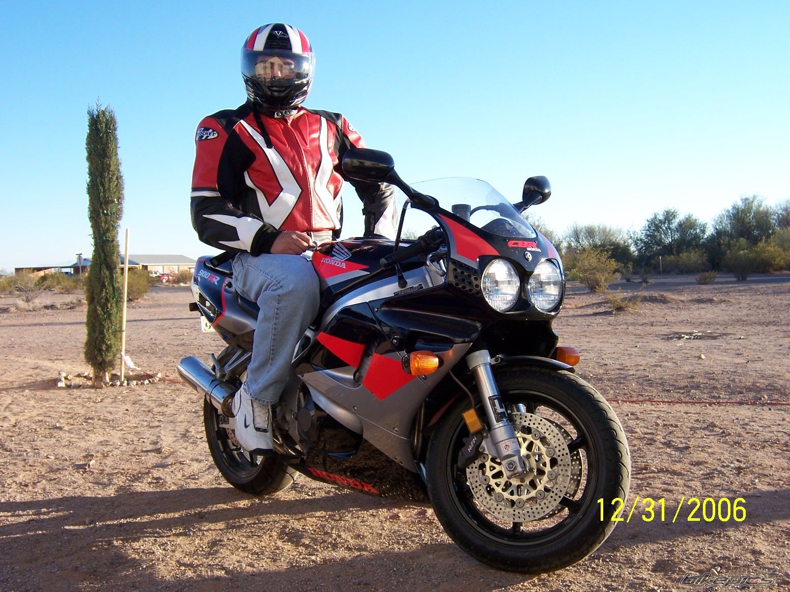 1993 HONDA CBR 900 | Picture 787887 motorcycle photo