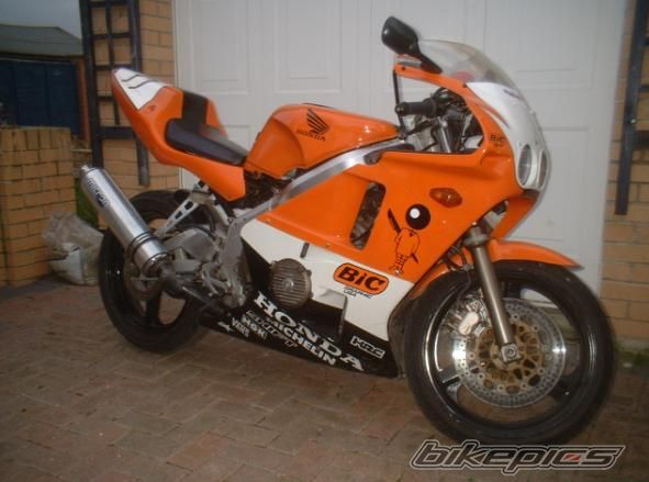 1988 HONDA CBR 400 | Picture 789874 motorcycle photo