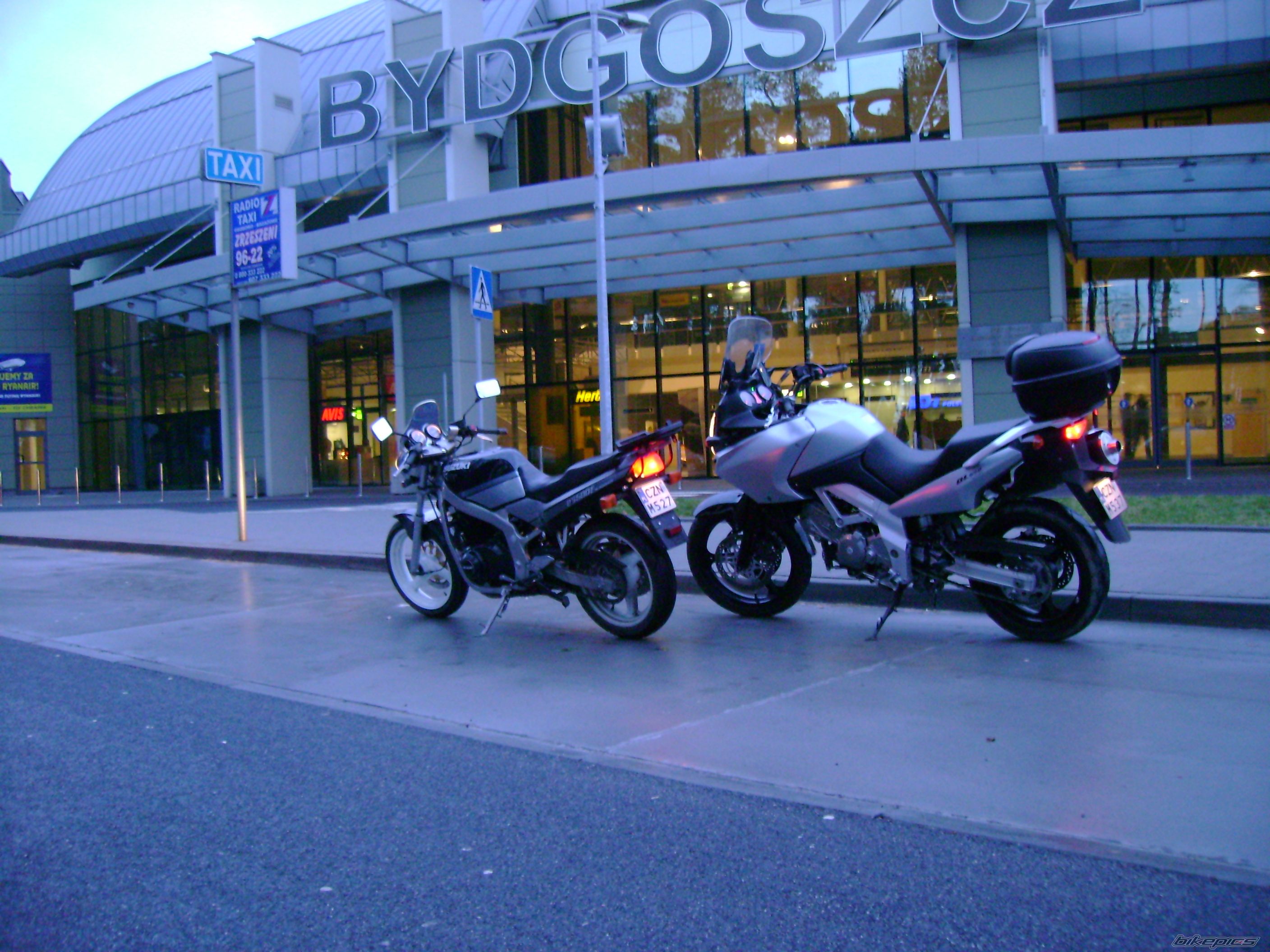 1990 SUZUKI GS 500 | Picture 791400 motorcycle photo