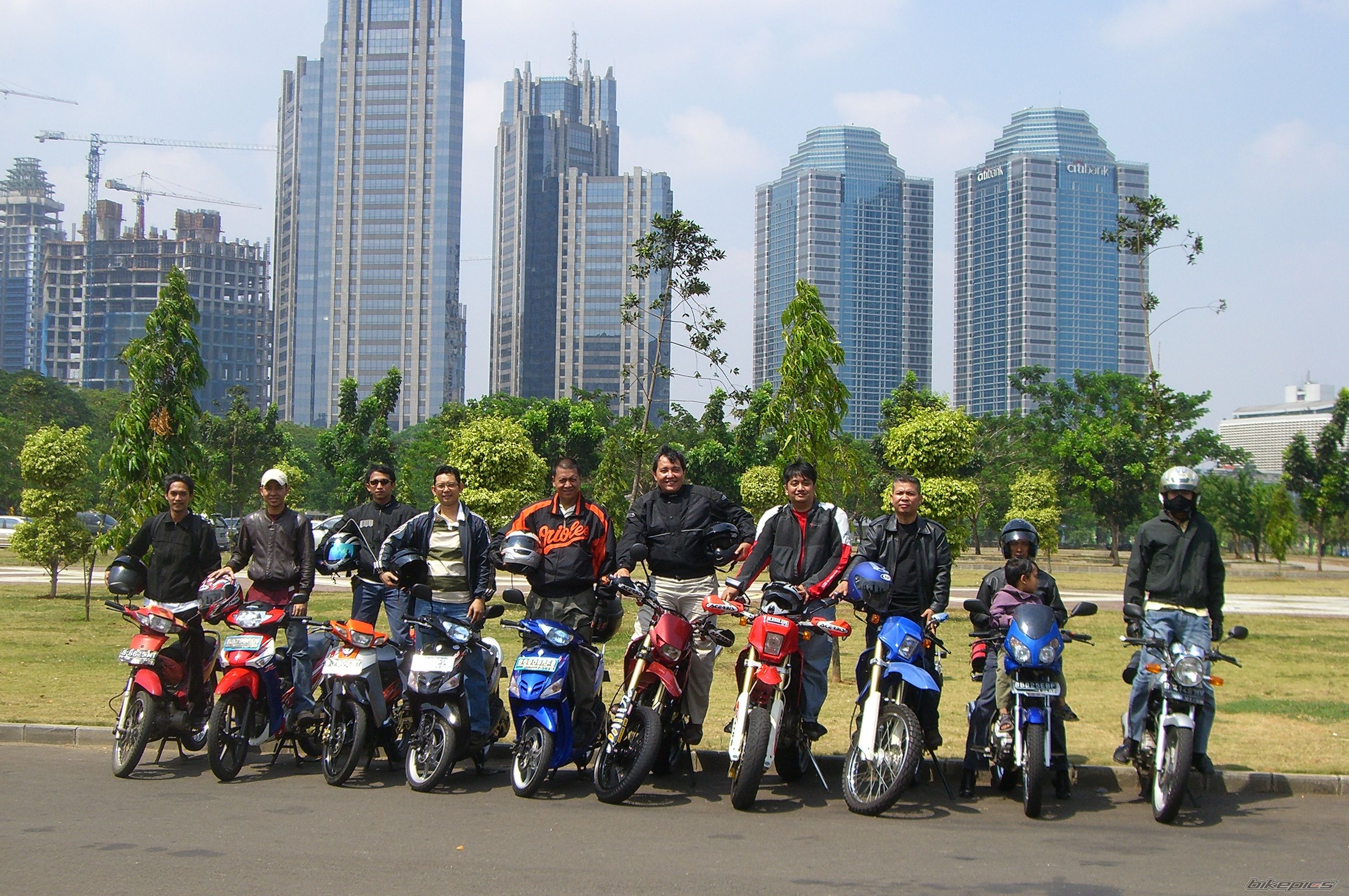 2004 HYOSUNG XRX 125 | Picture 794005 motorcycle photo