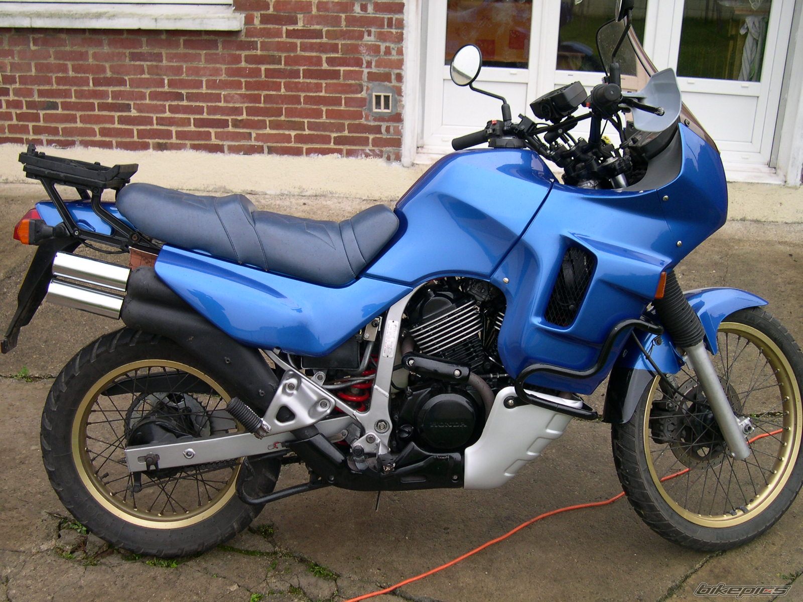 1988 HONDA XL 600V TRANSALP | Picture 795897 motorcycle photo