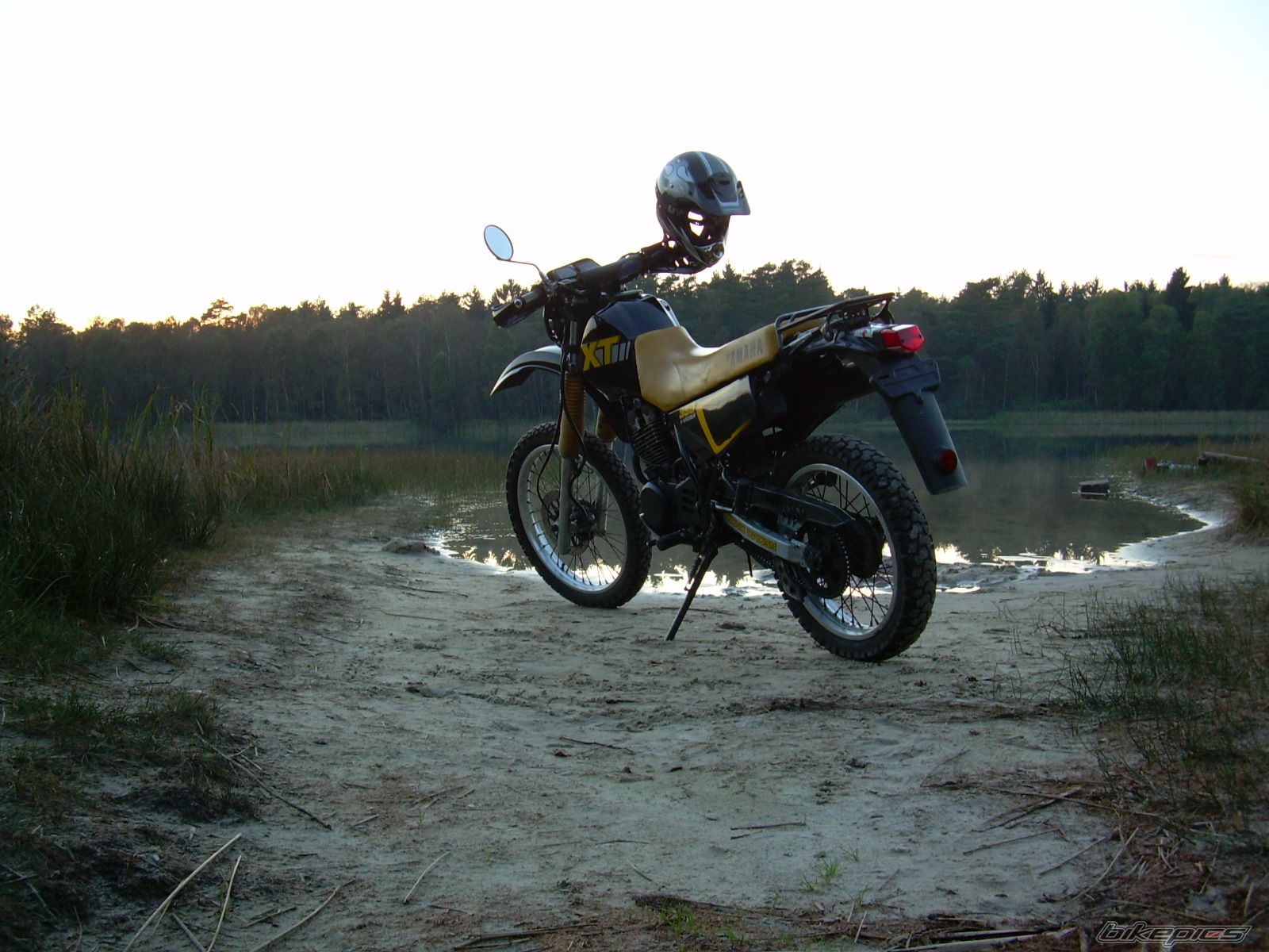 1992 YAMAHA XT 350 | Picture 798113 motorcycle photo
