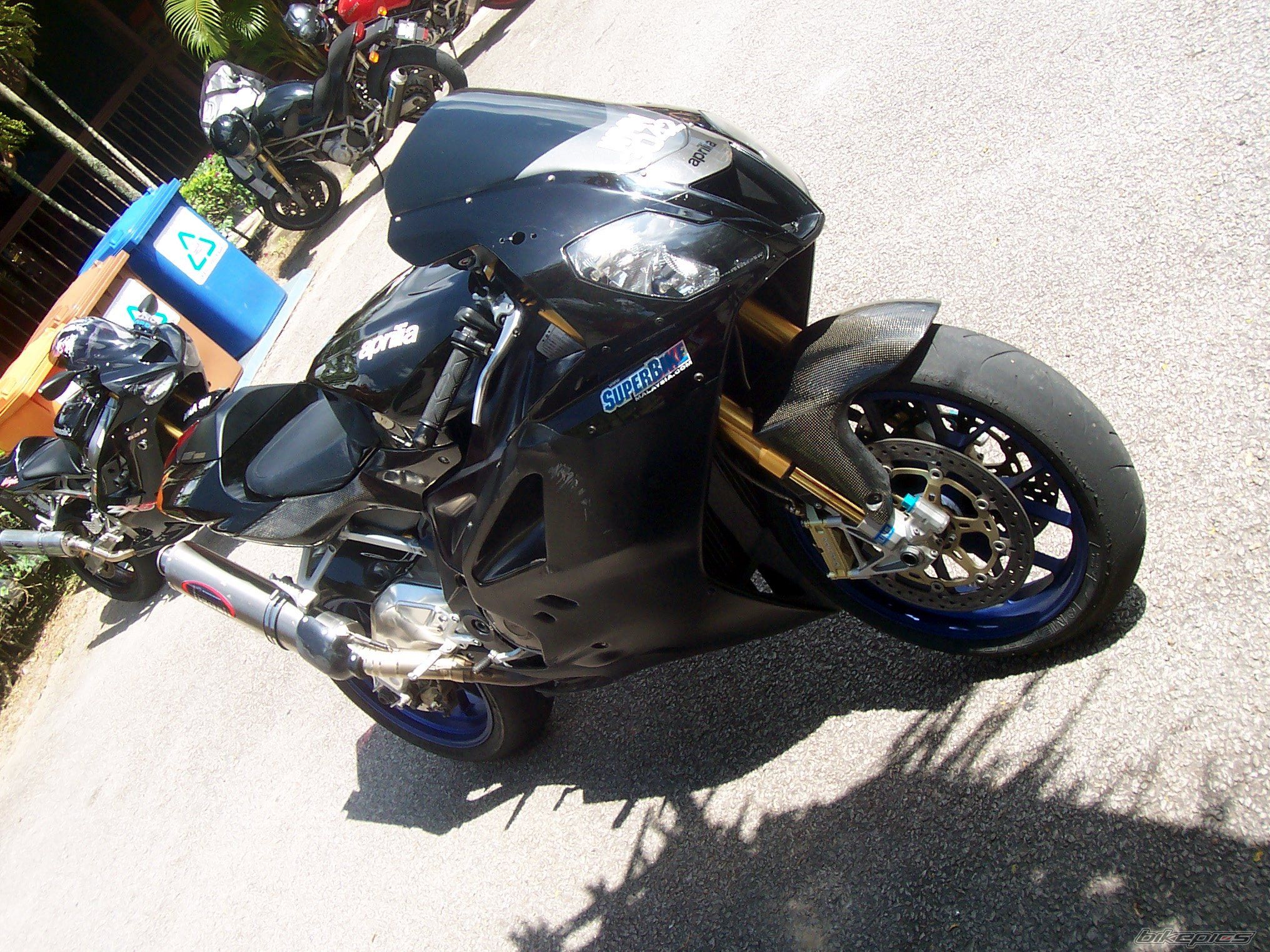 2004 APRILIA RSV MILLE FACTORY | Picture 799129 motorcycle photo