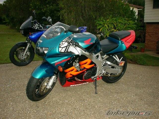 1999  CBR 900 | Picture 80 motorcycle photo