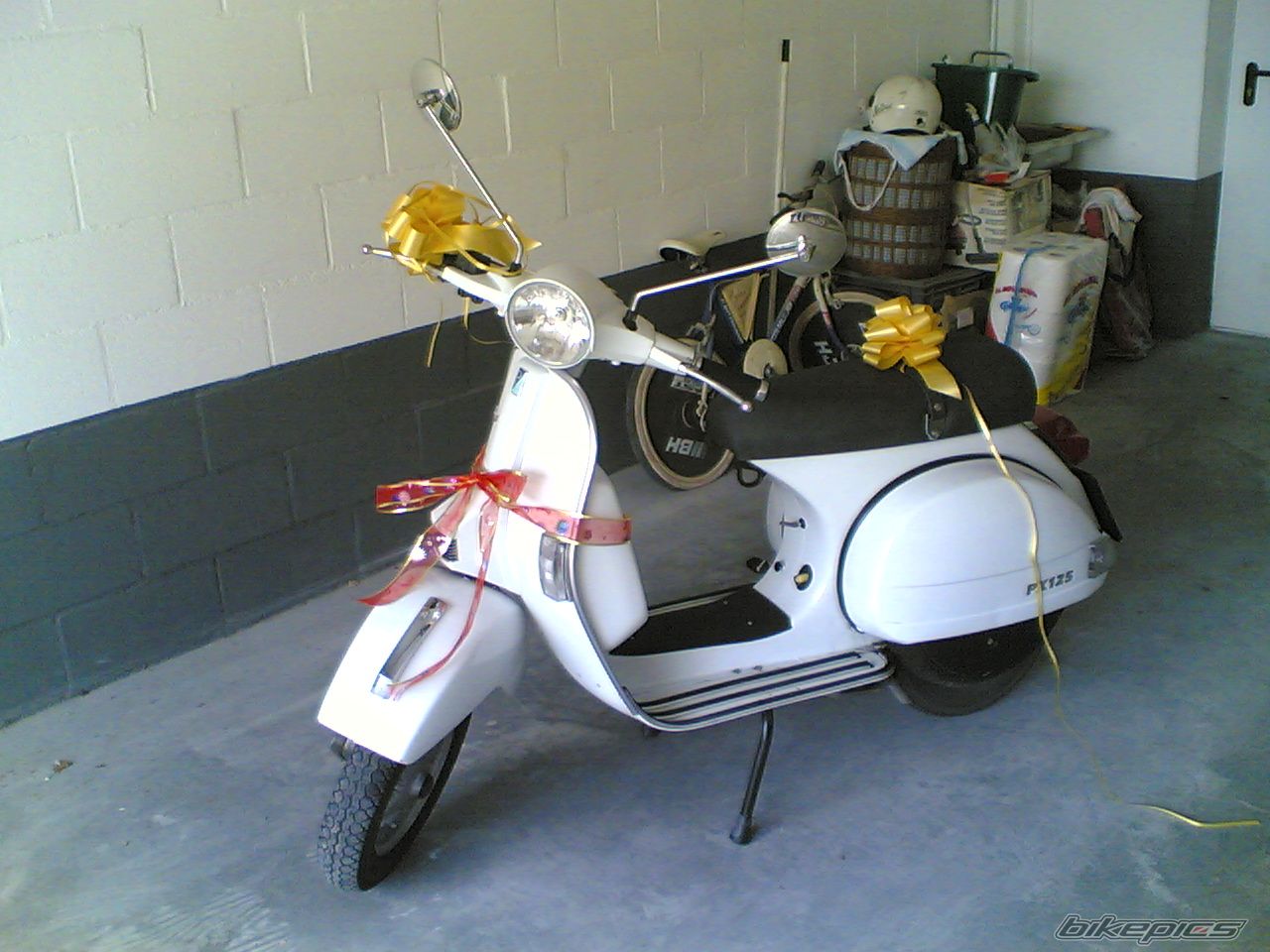 2005 VESPA PX 125 | Picture 801293 motorcycle photo
