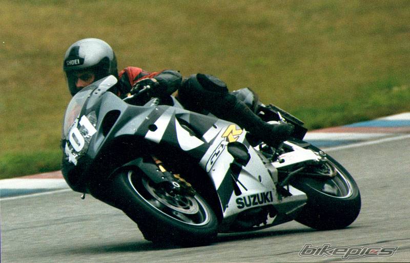 2001 SUZUKI GSX R 1000 | Picture 8025 motorcycle photo