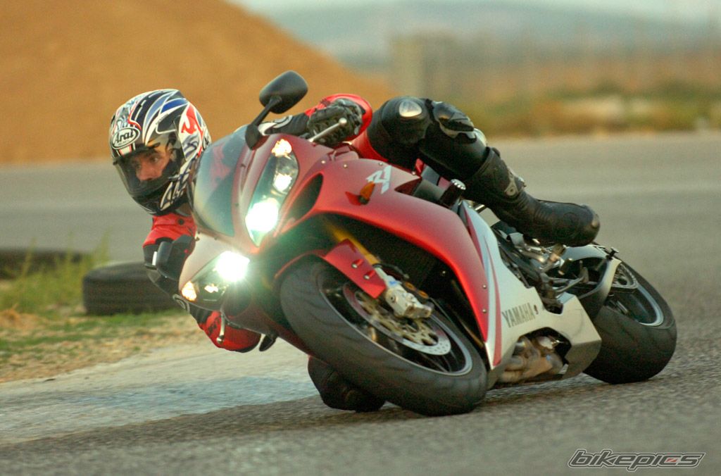 2006 YAMAHA YZF R1 | Picture 802850 motorcycle photo