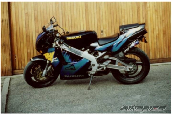 1992 SUZUKI RGV 250 | Picture 804 motorcycle photo