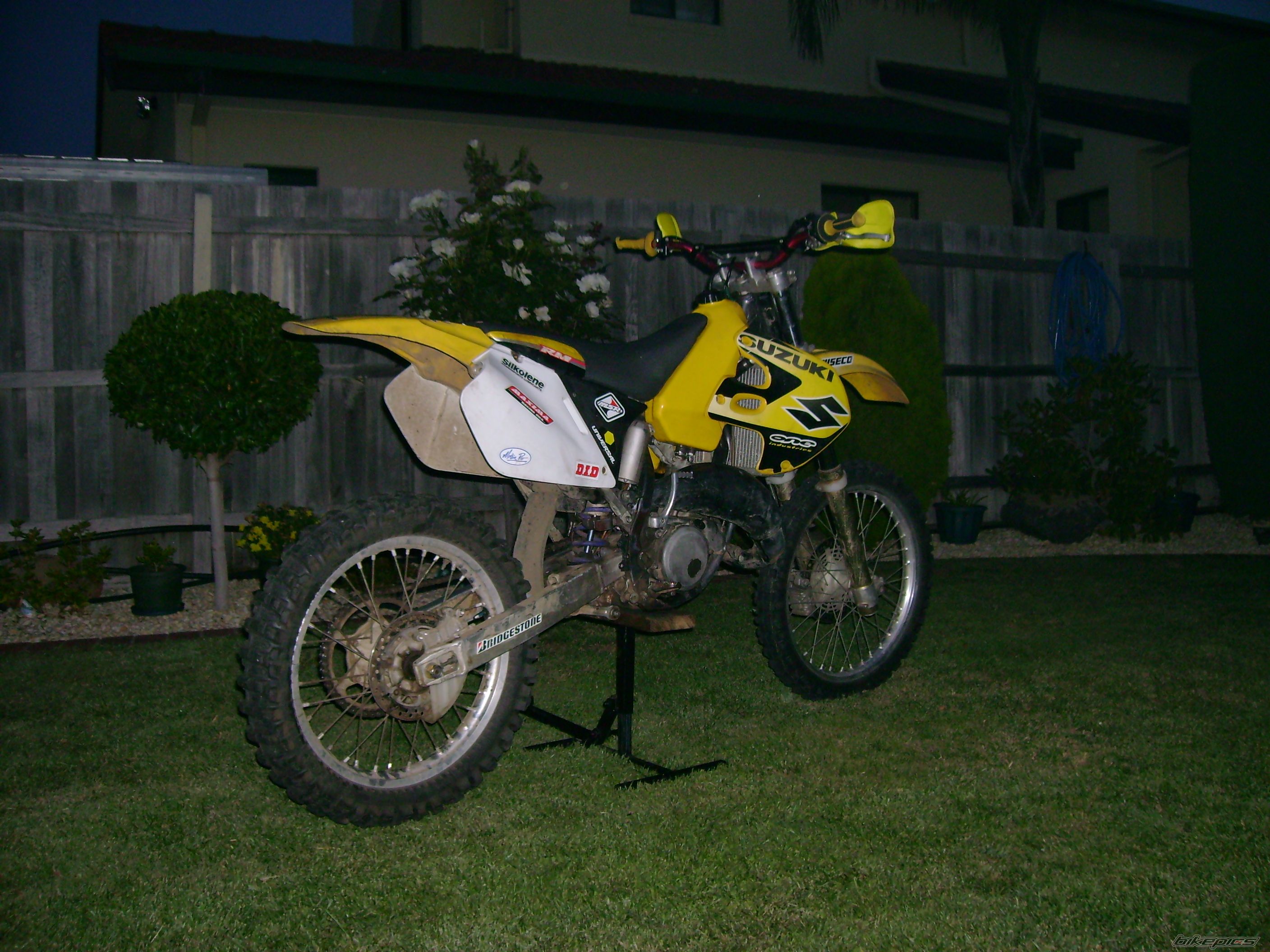 1998 SUZUKI RM 125 | Picture 805148 motorcycle photo