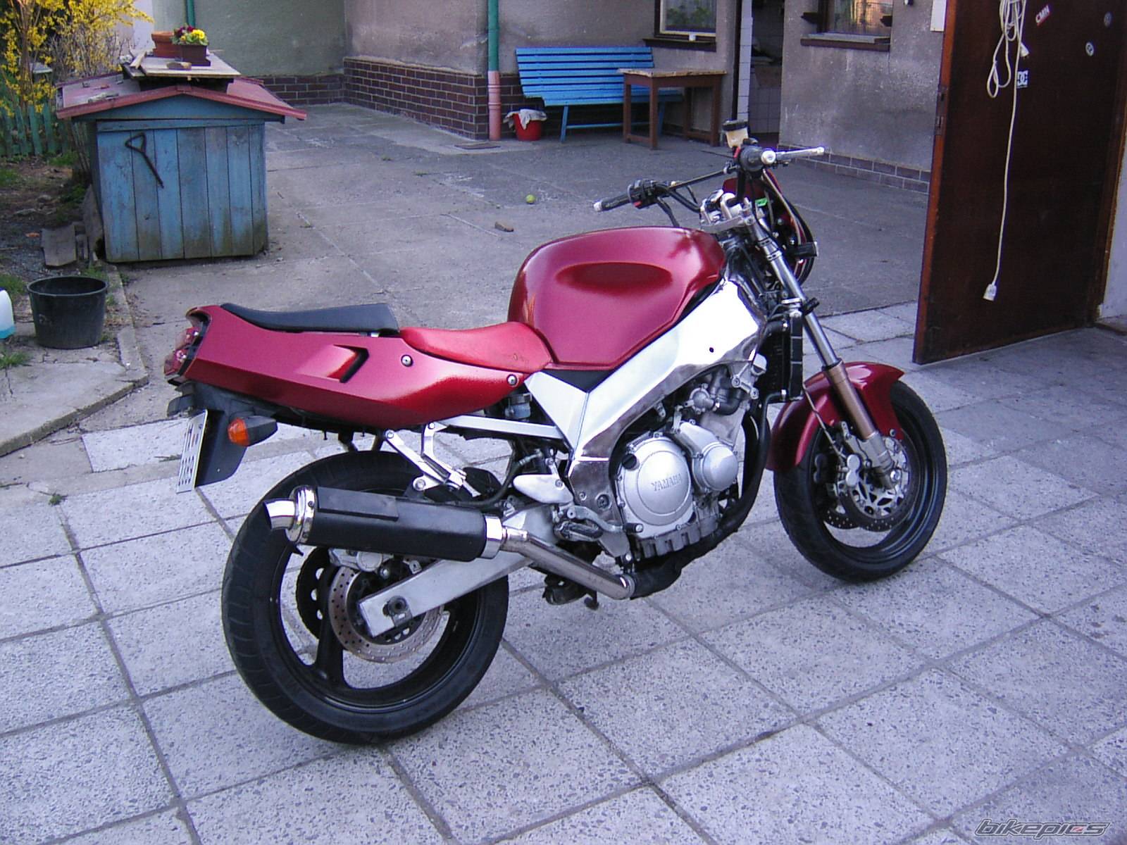 1994 YAMAHA FZR 600 | Picture 80562 motorcycle photo