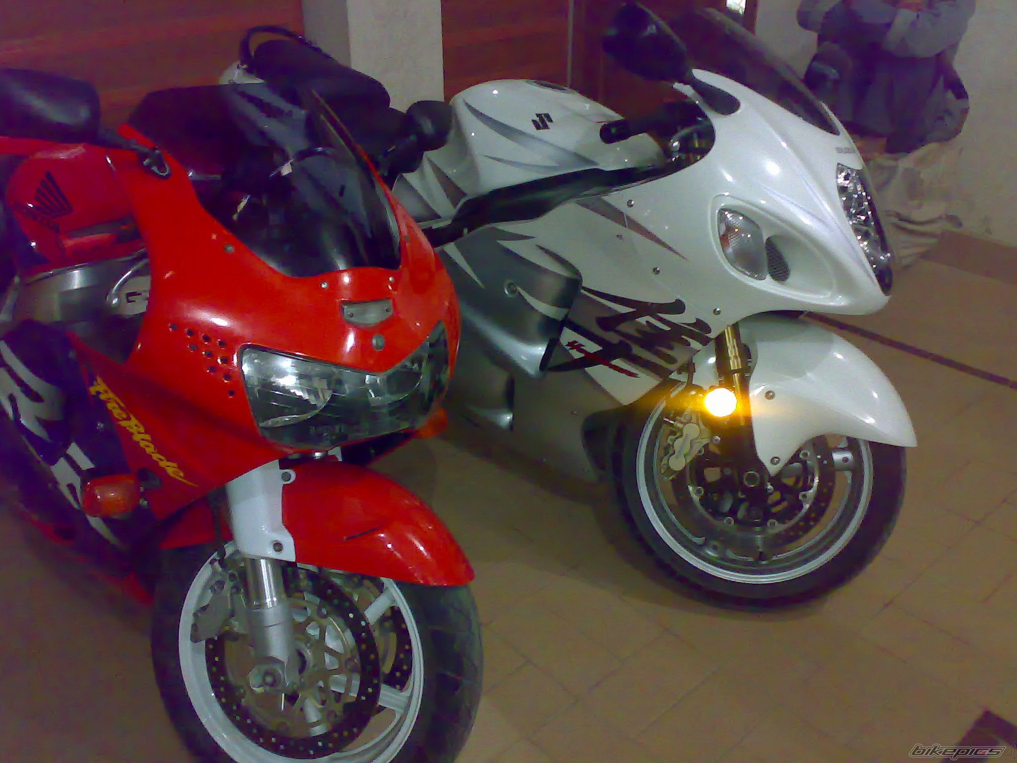 1999 HONDA CBR 900 | Picture 805641 motorcycle photo