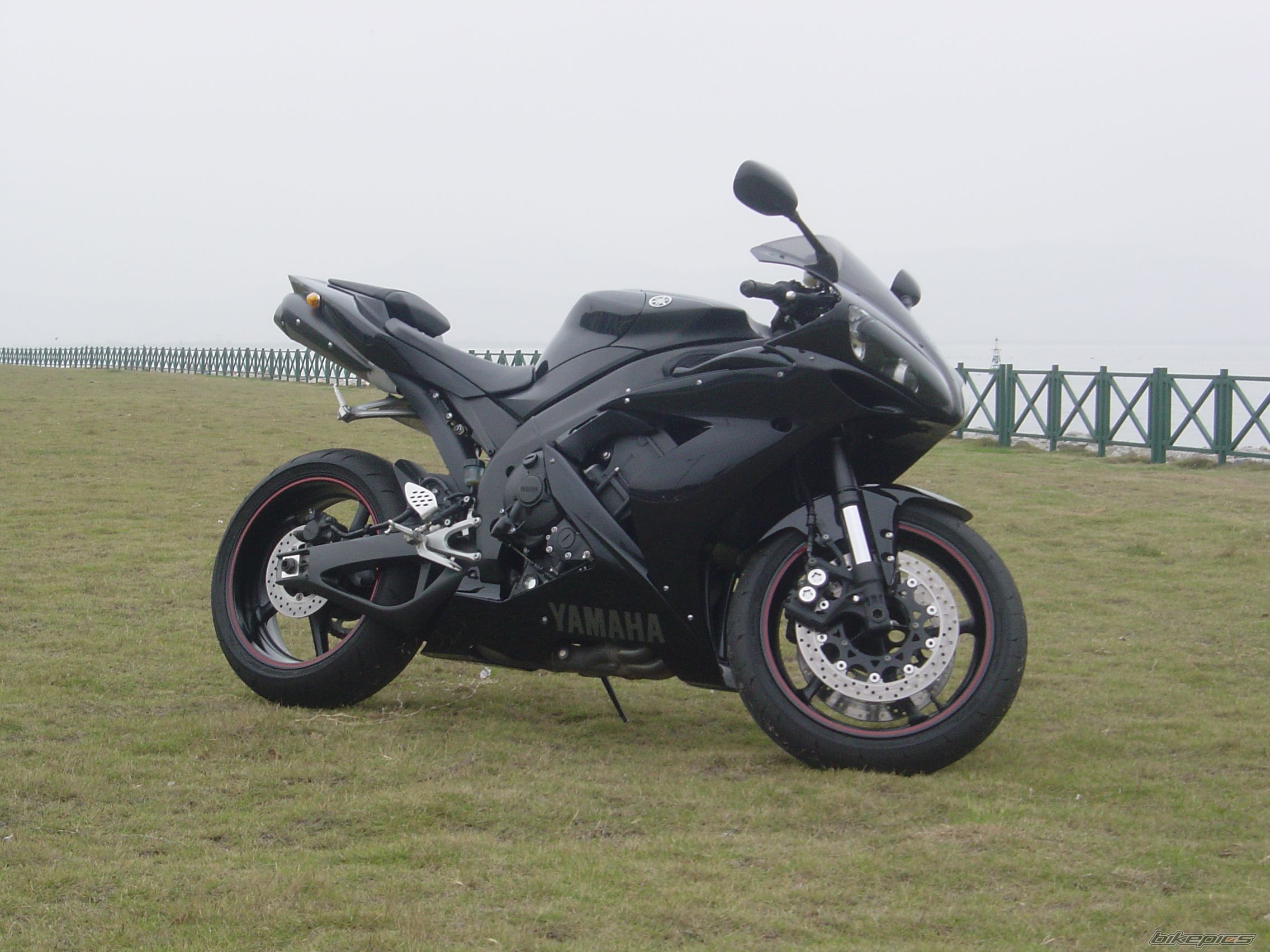 2006 YAMAHA YZF R1 | Picture 806415 motorcycle photo