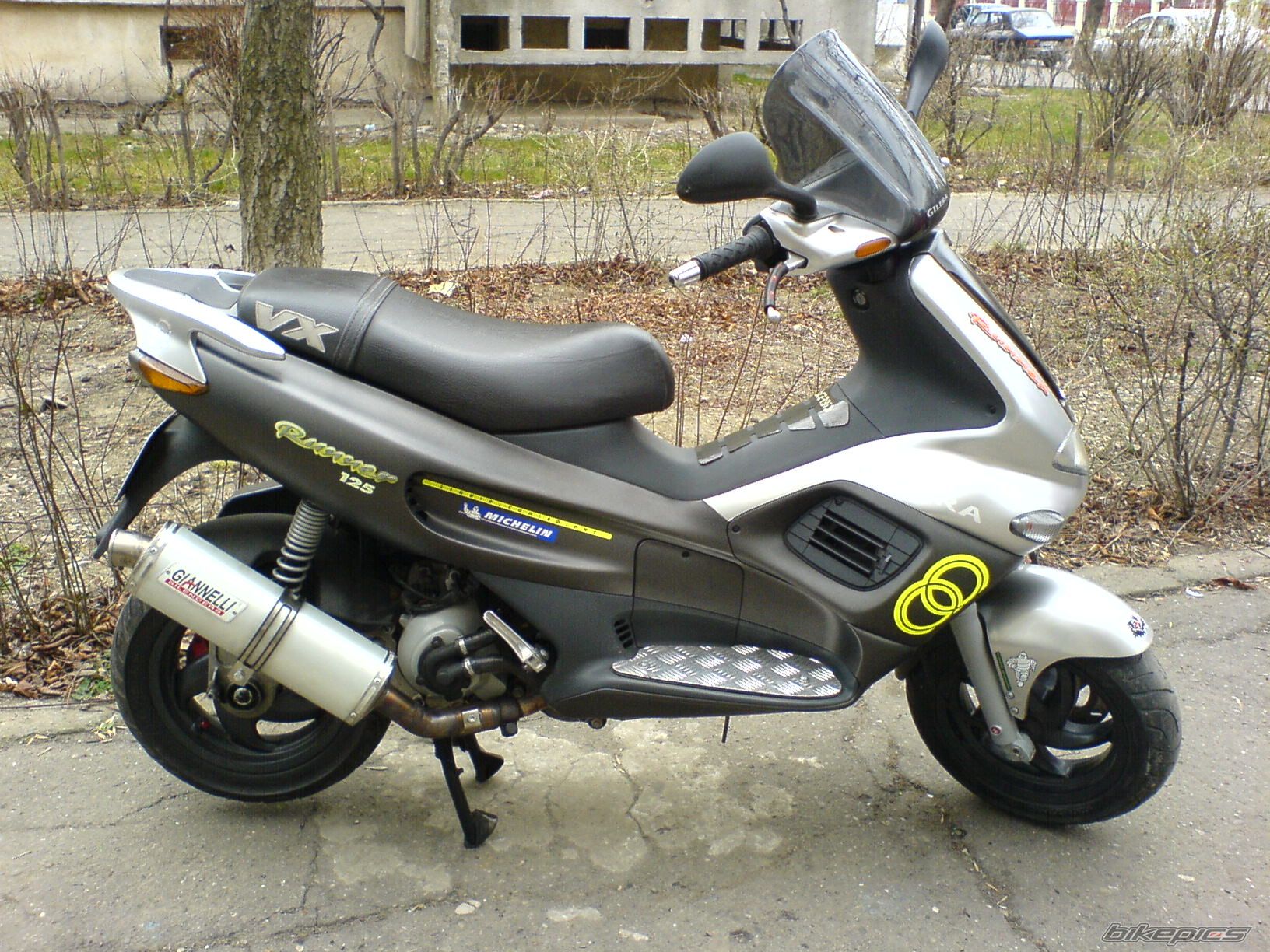 2004 GILERA RUNNER 125 VX | Picture 807565 motorcycle photo