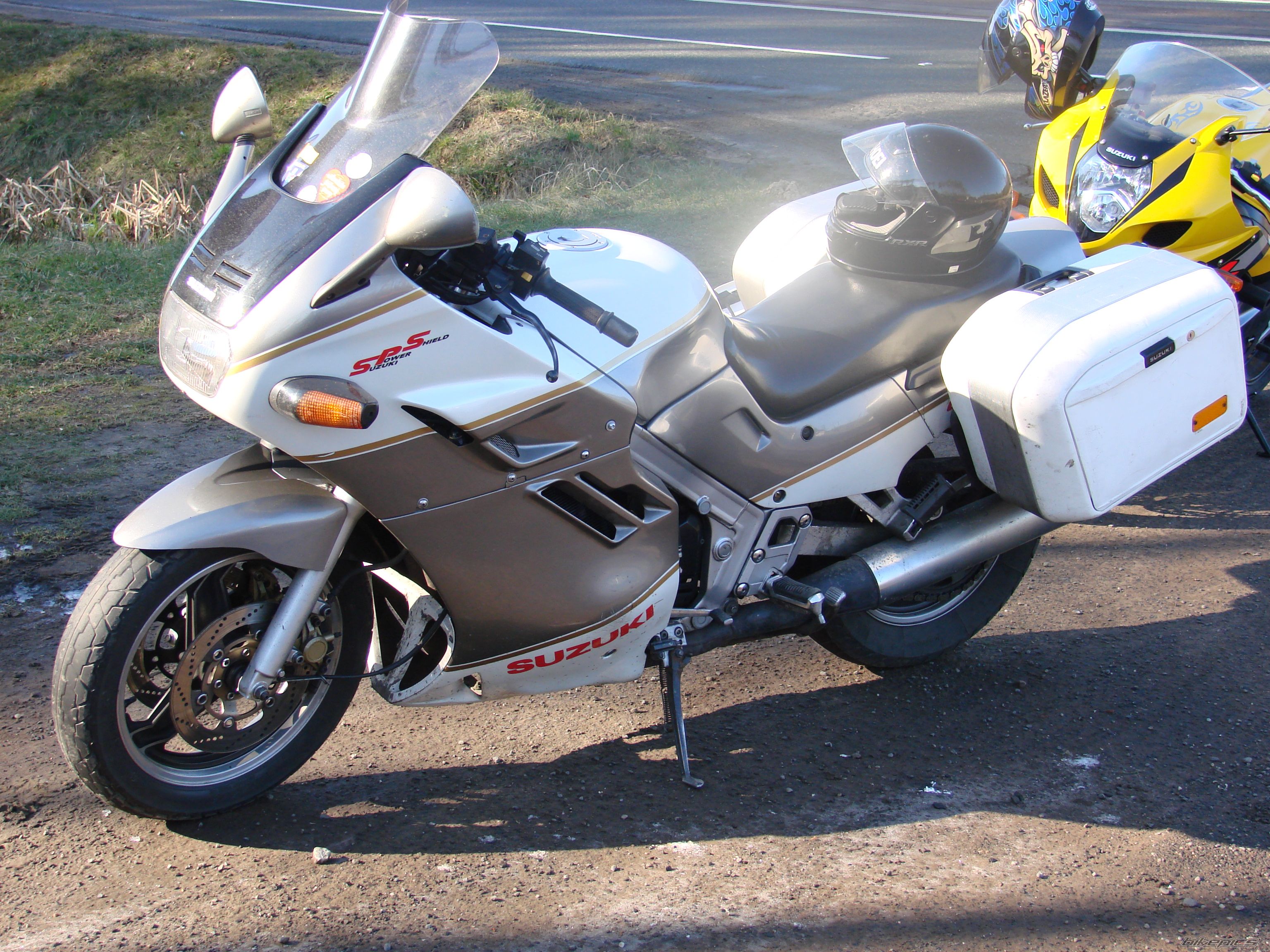 1990 SUZUKI GSX 1100 | Picture 808272 motorcycle photo
