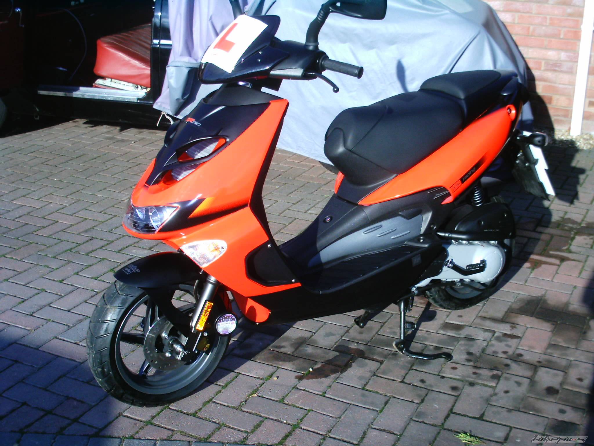 2003 APRILIA SR 50 | Picture 81180 motorcycle photo