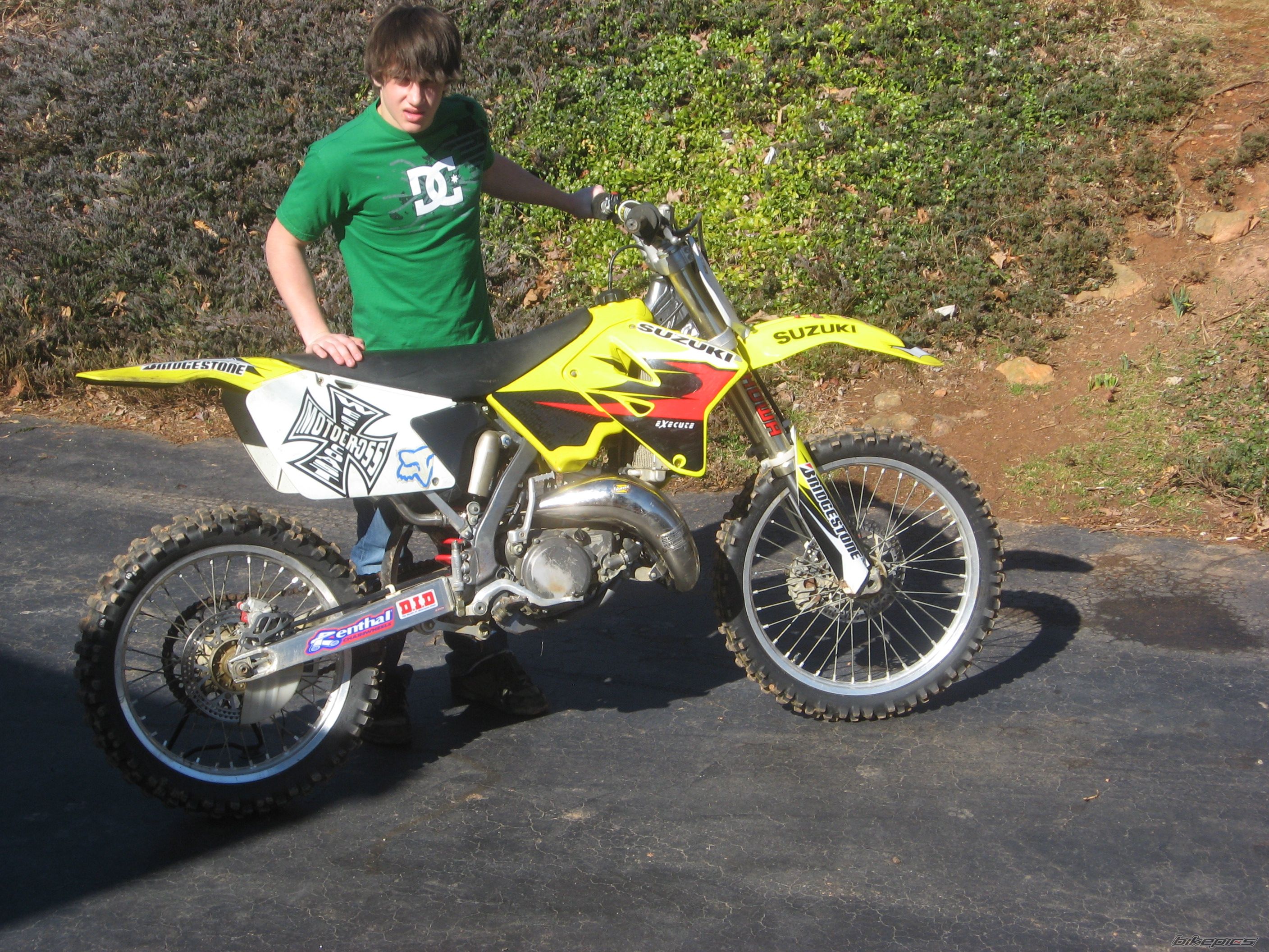 2004 SUZUKI RM 125 | Picture 812941 motorcycle photo