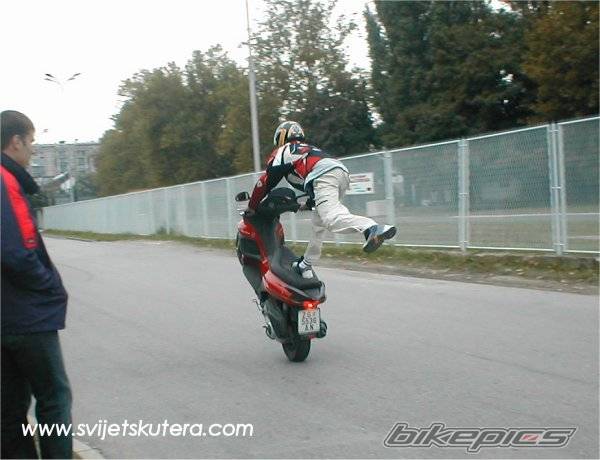 2003 GILERA RUNNER 200 VXR | Picture 81441 motorcycle photo