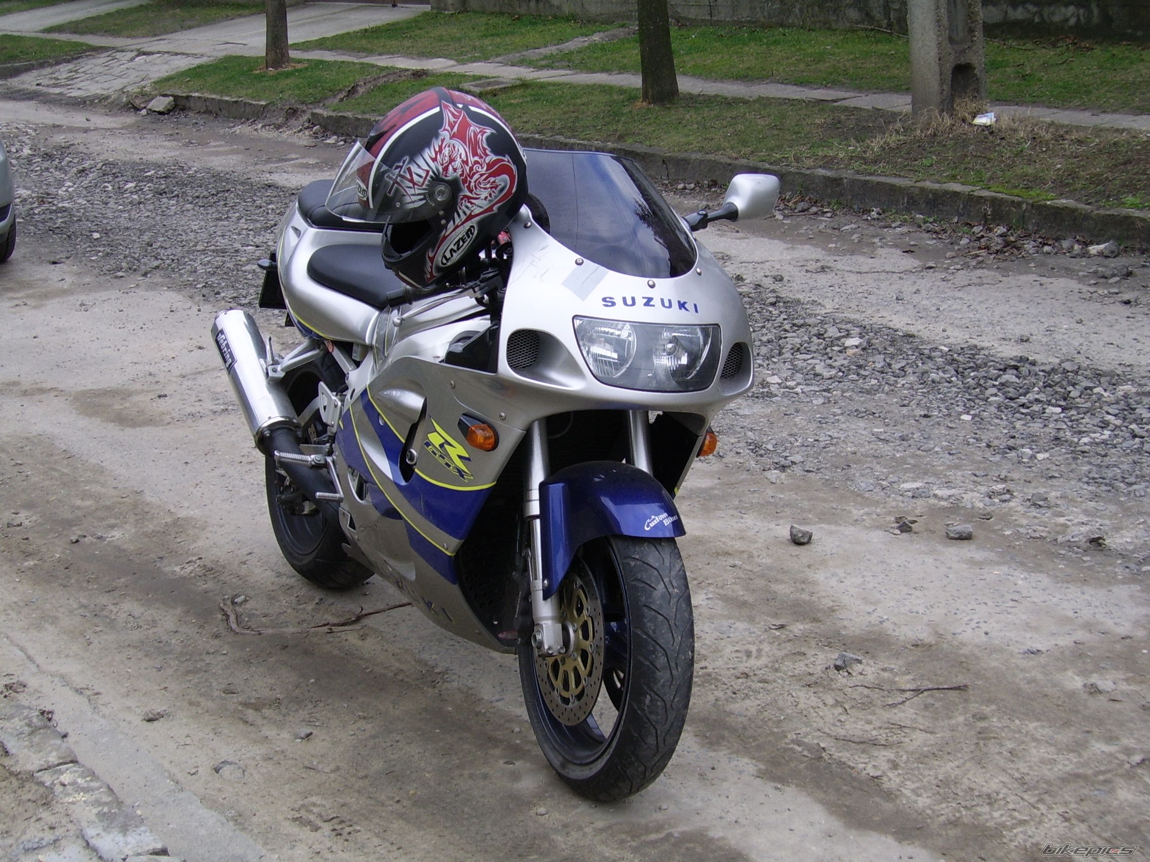1997 SUZUKI GSX R 750 | Picture 815870 motorcycle photo
