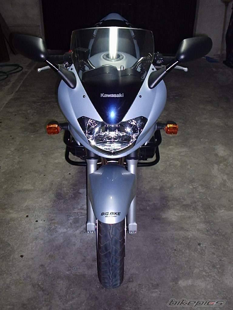 2003 KAWASAKI ZR 7 | Picture 81800 motorcycle photo