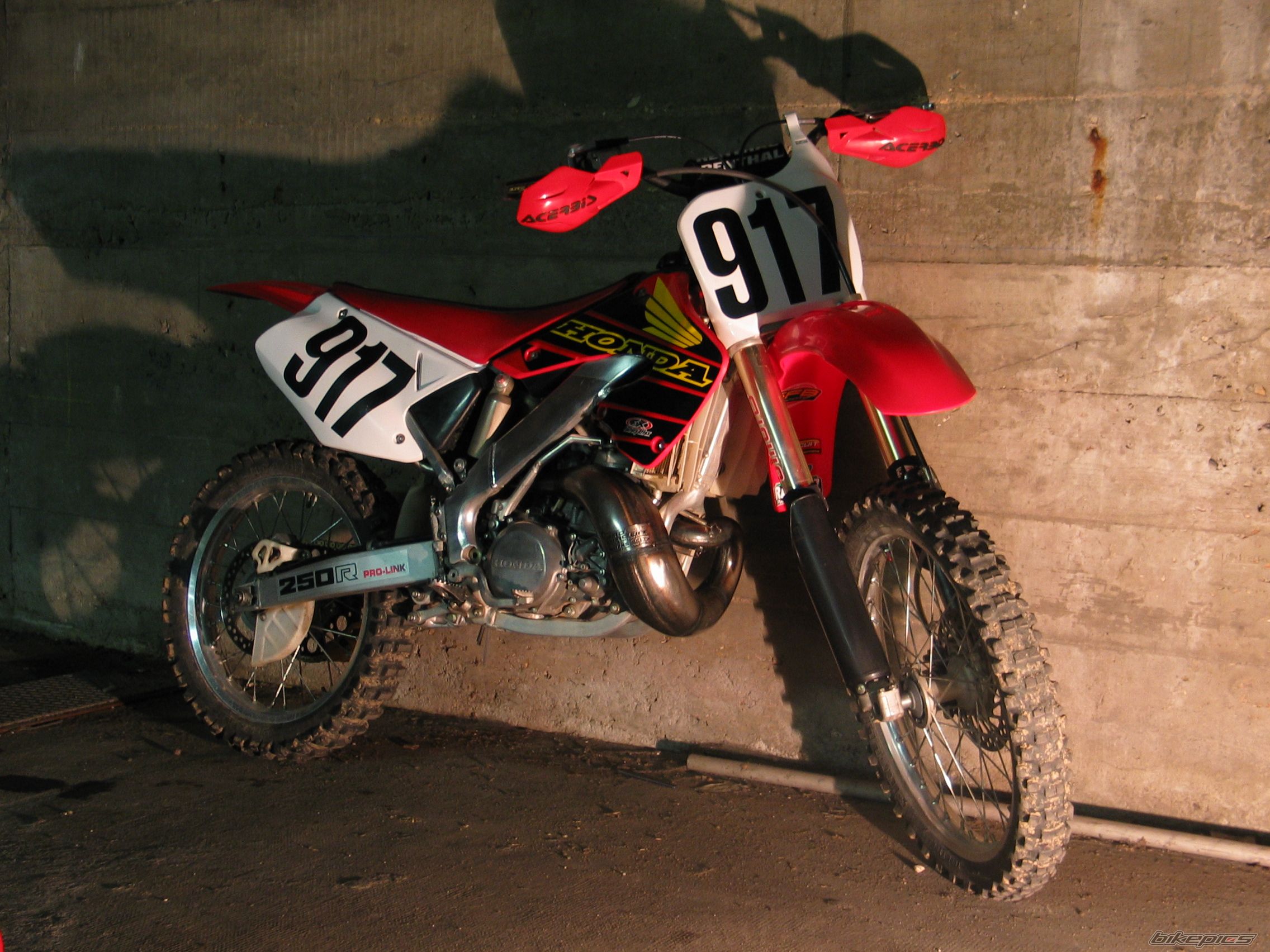 2000 HONDA CR 250 | Picture 818260 motorcycle photo