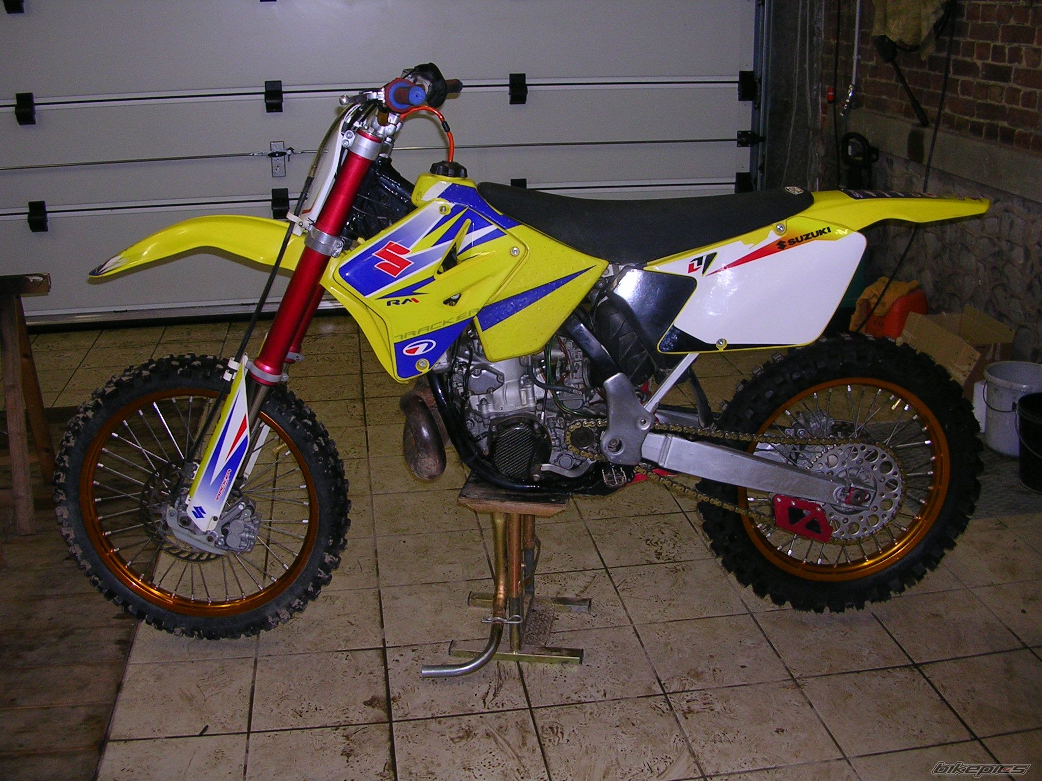 2002 SUZUKI RM 250 | Picture 819221 motorcycle photo