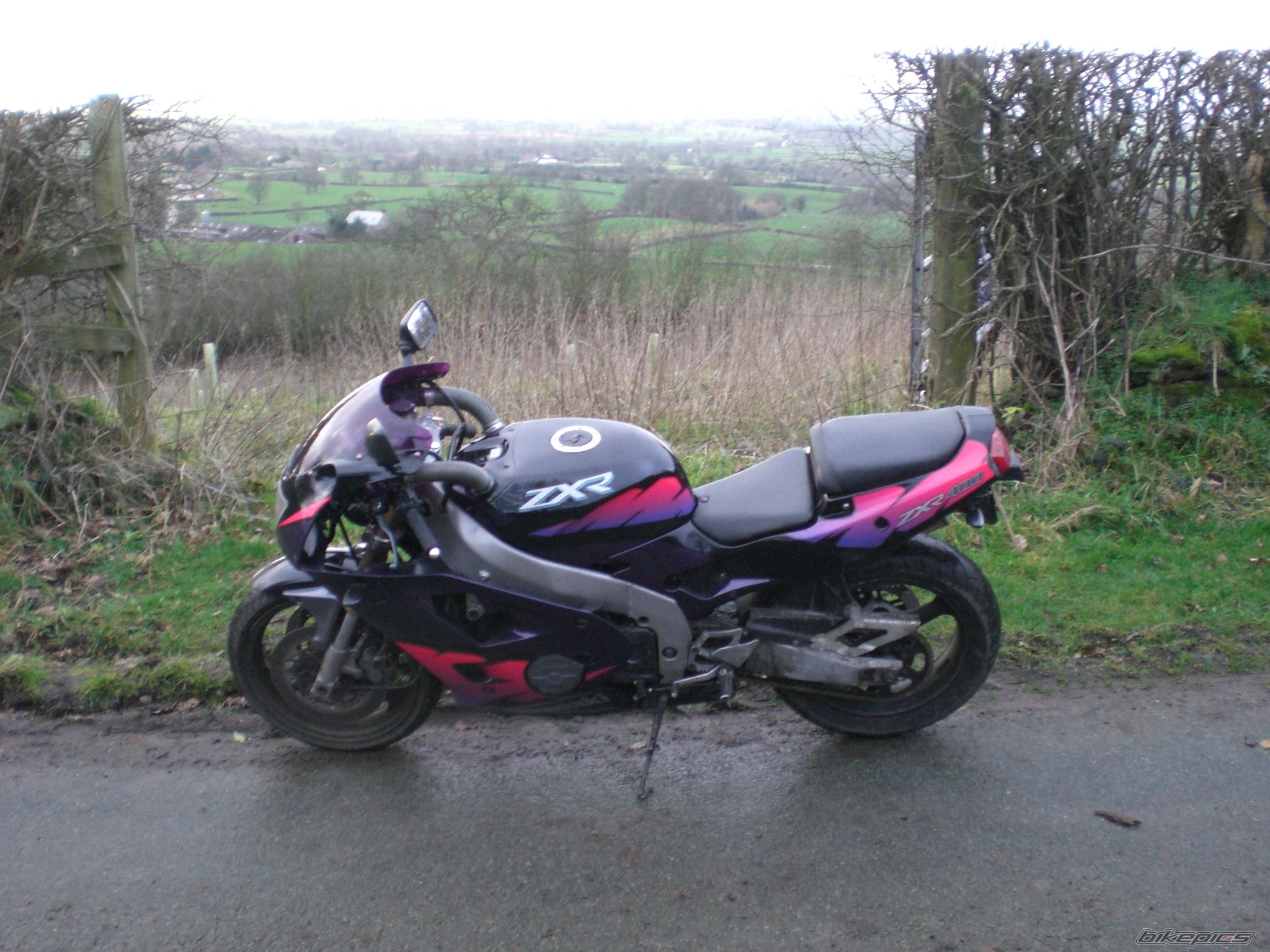 1994 KAWASAKI ZXR 400 | Picture 819919 motorcycle photo