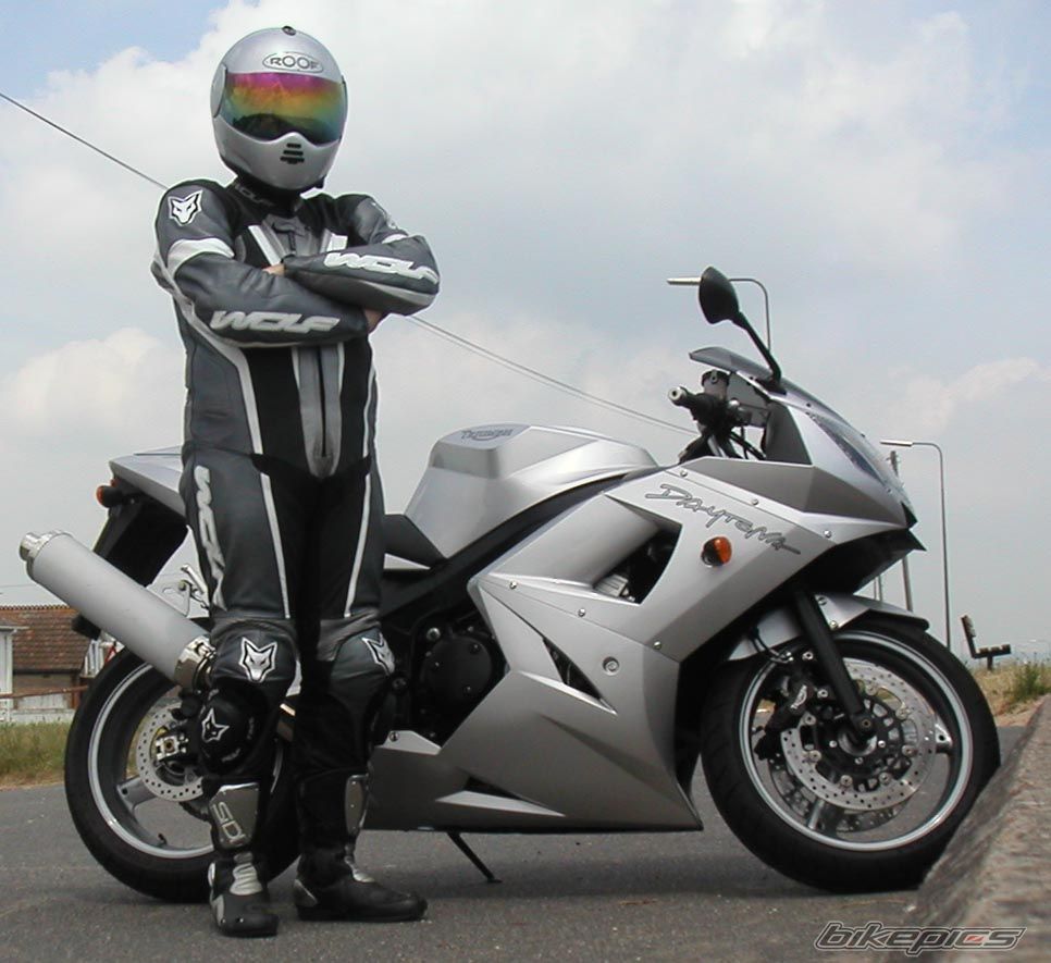 2004 TRIUMPH DAYTONA 600 | Picture 820741 motorcycle photo