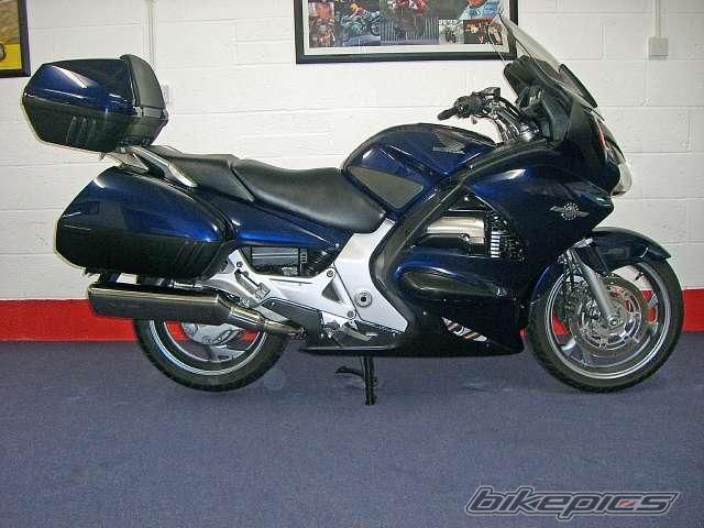 2004 HONDA ST 1300 | Picture 820785 motorcycle photo