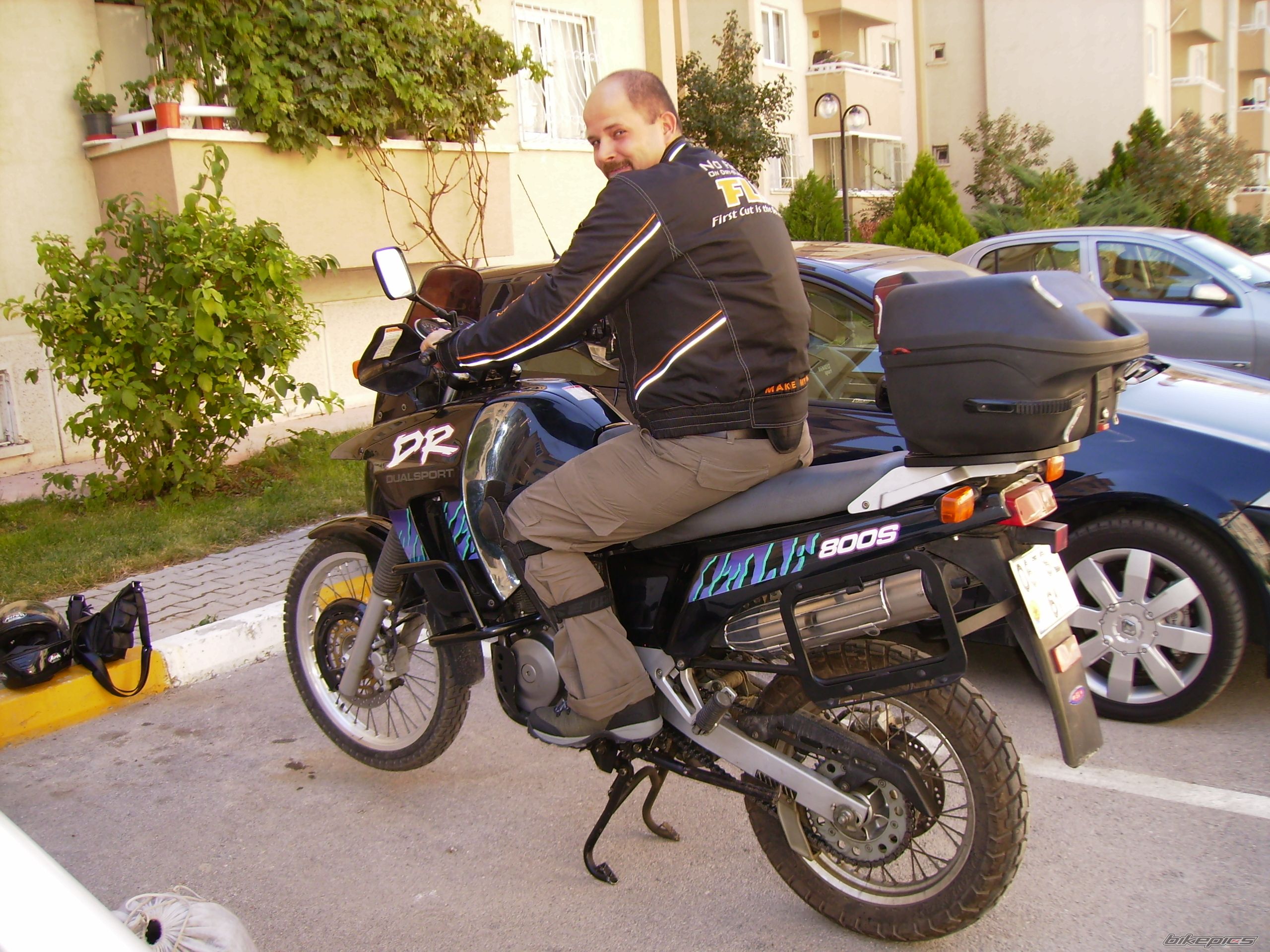 1998 SUZUKI DR 800 | Picture 820918 motorcycle photo